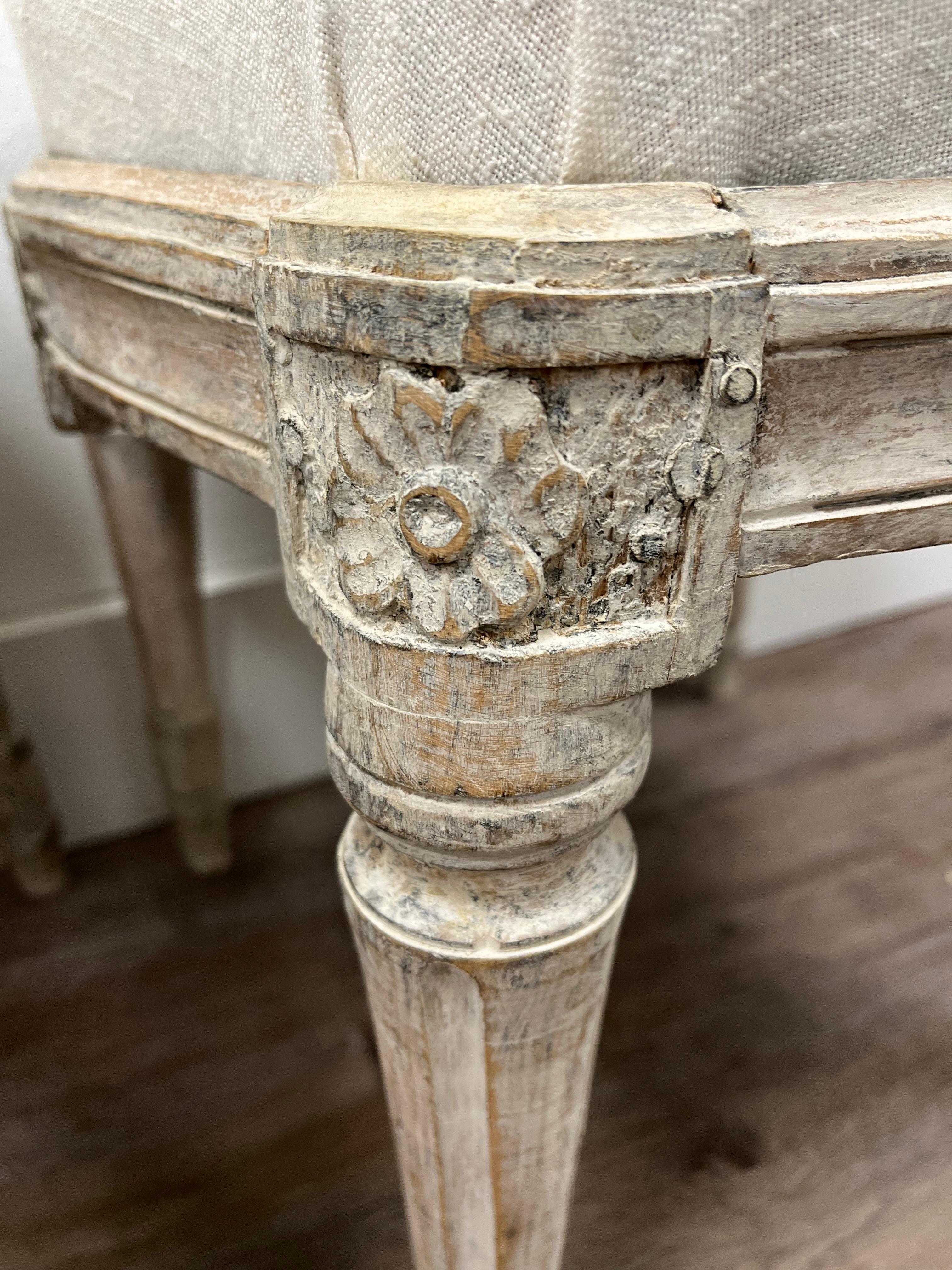 Pair of 18th Century Swedish Rococo-Gustavian Footstools In Good Condition For Sale In Huntington, NY