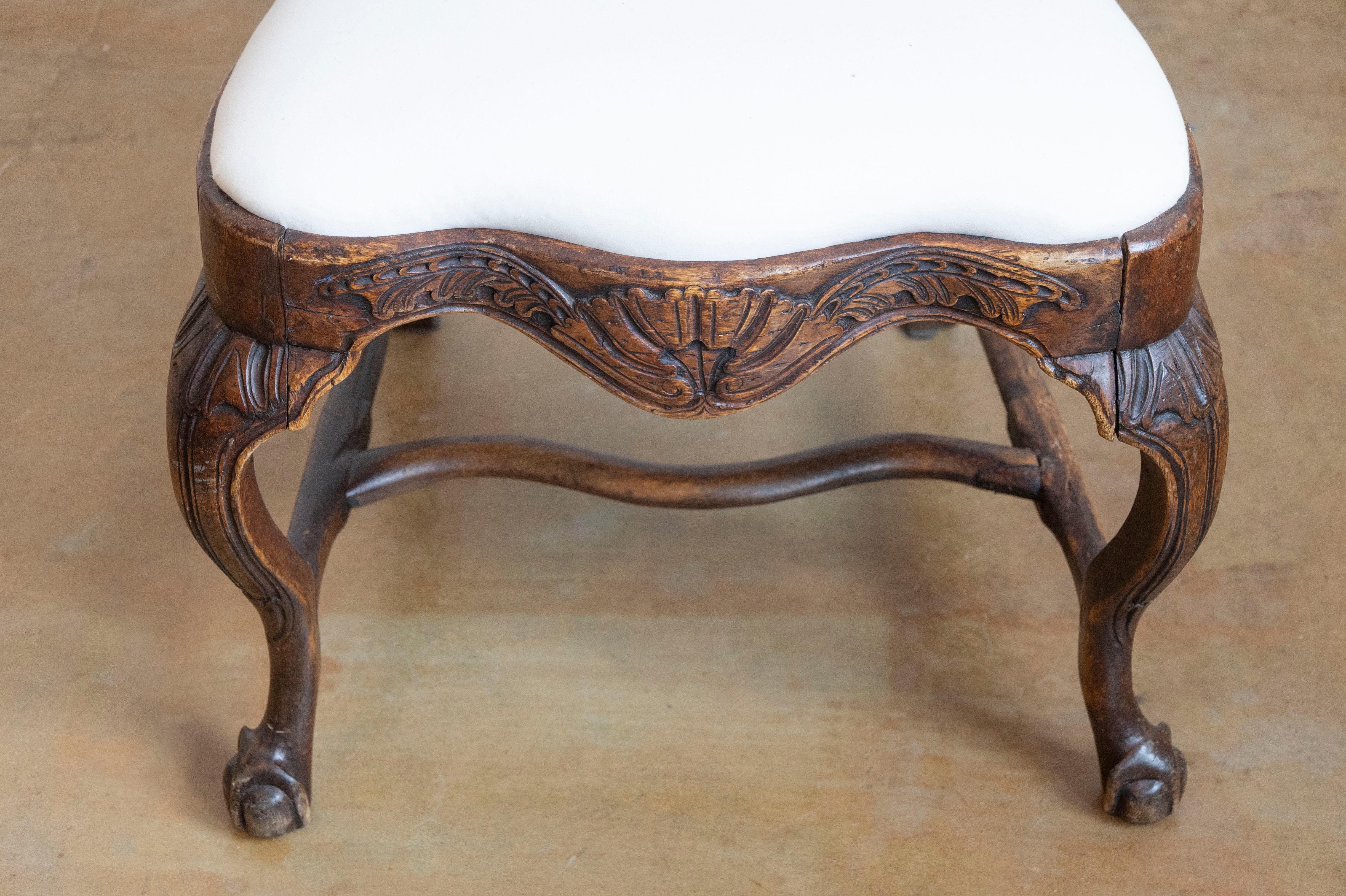 Pair of 18th Century Swedish Rococo Walnut Side Chairs For Sale 4