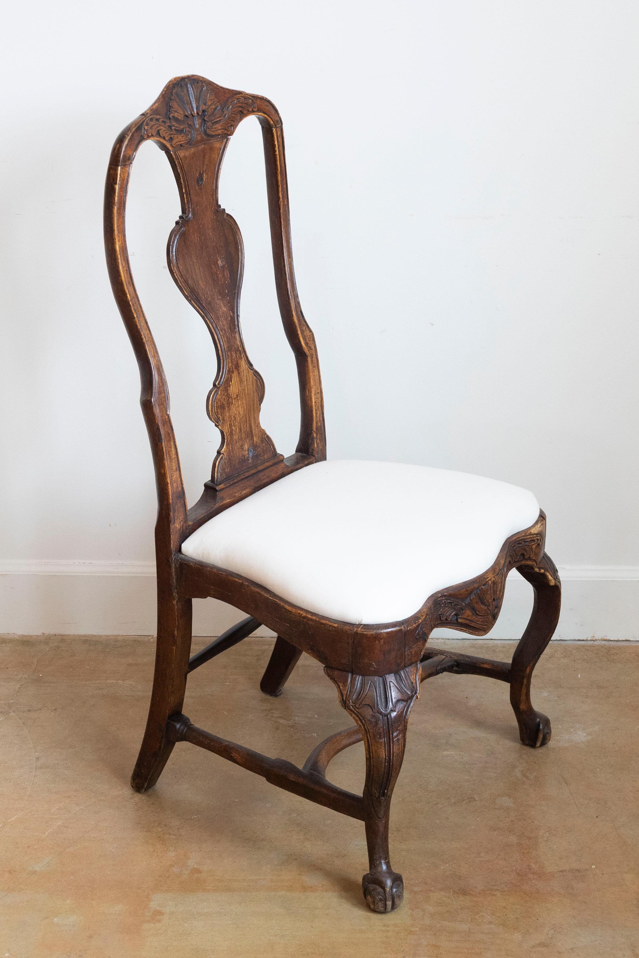18th Century and Earlier Pair of 18th Century Swedish Rococo Walnut Side Chairs For Sale