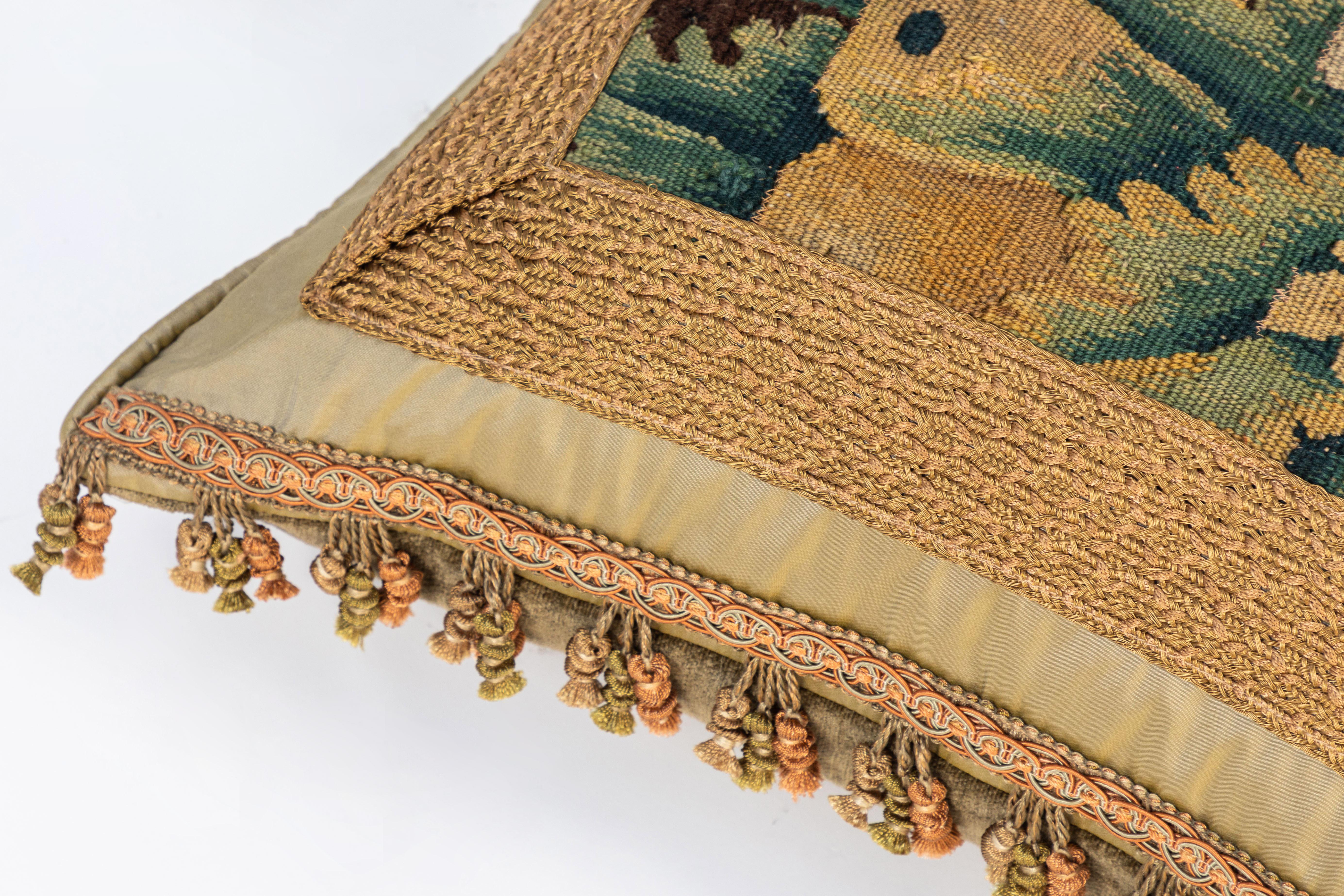 Wool Pair of 18th Century Tapestry Fragment Pillows For Sale