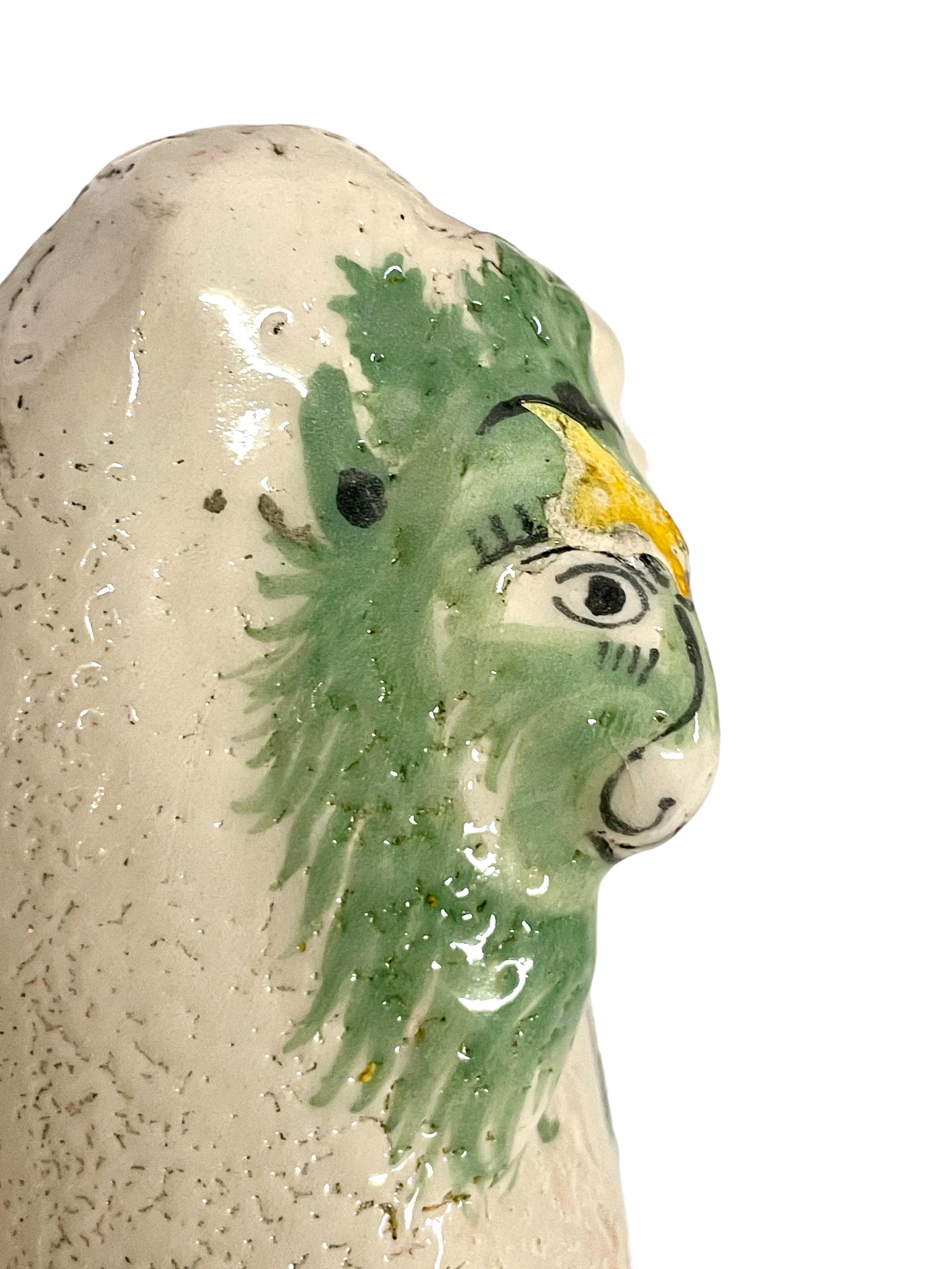 Paire de bouquetières ou vases à fleurs en terre cuite du XVIIIe siècle en vente 2