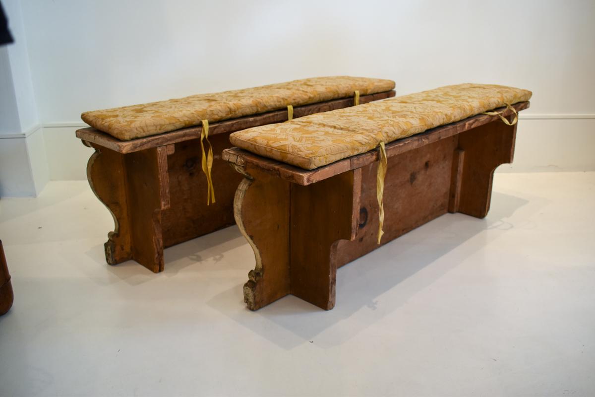18th Century and Earlier Pair of 18th Century Venetian Benches For Sale