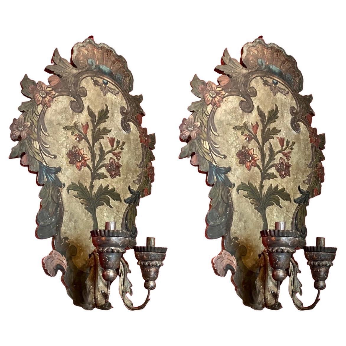 Paar venezianische polychrome und mekkanisch lackierte Wandleuchter aus Holz aus dem 18. im Angebot