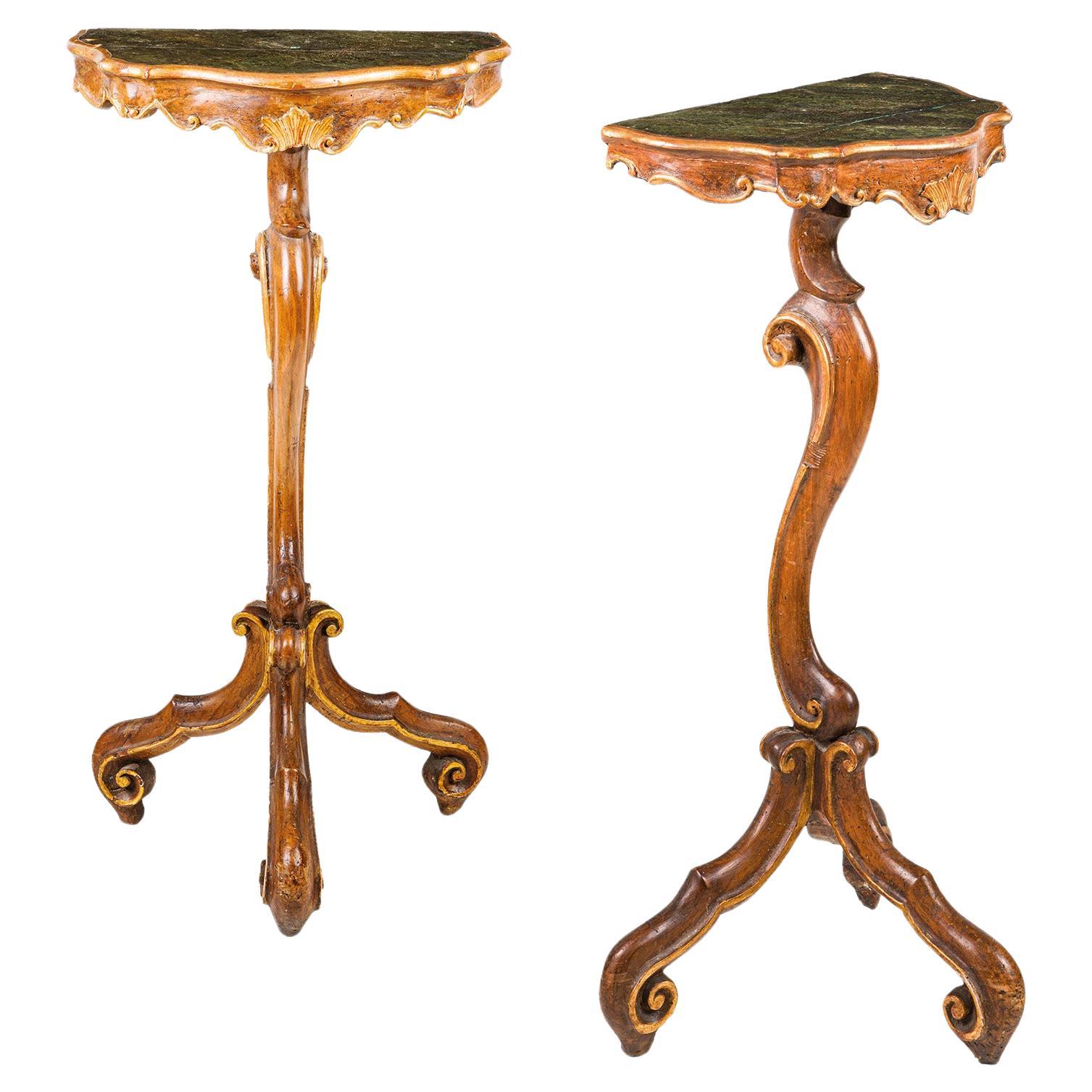 Coppia di torce o gueridon veneziani del XVIII secolo in vendita