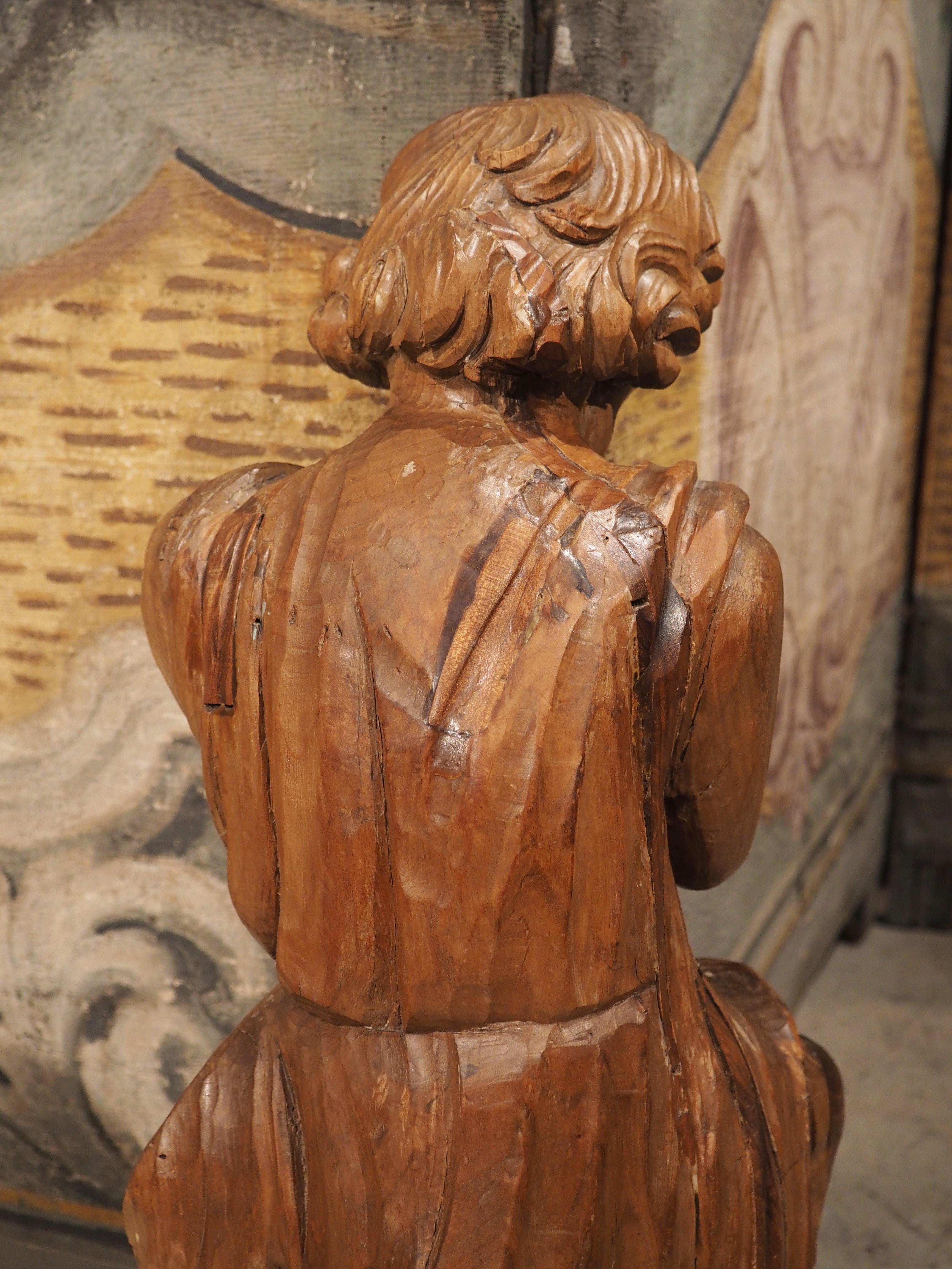 Pair of 18th Century Wood Carved Kneeling Angels from France 7