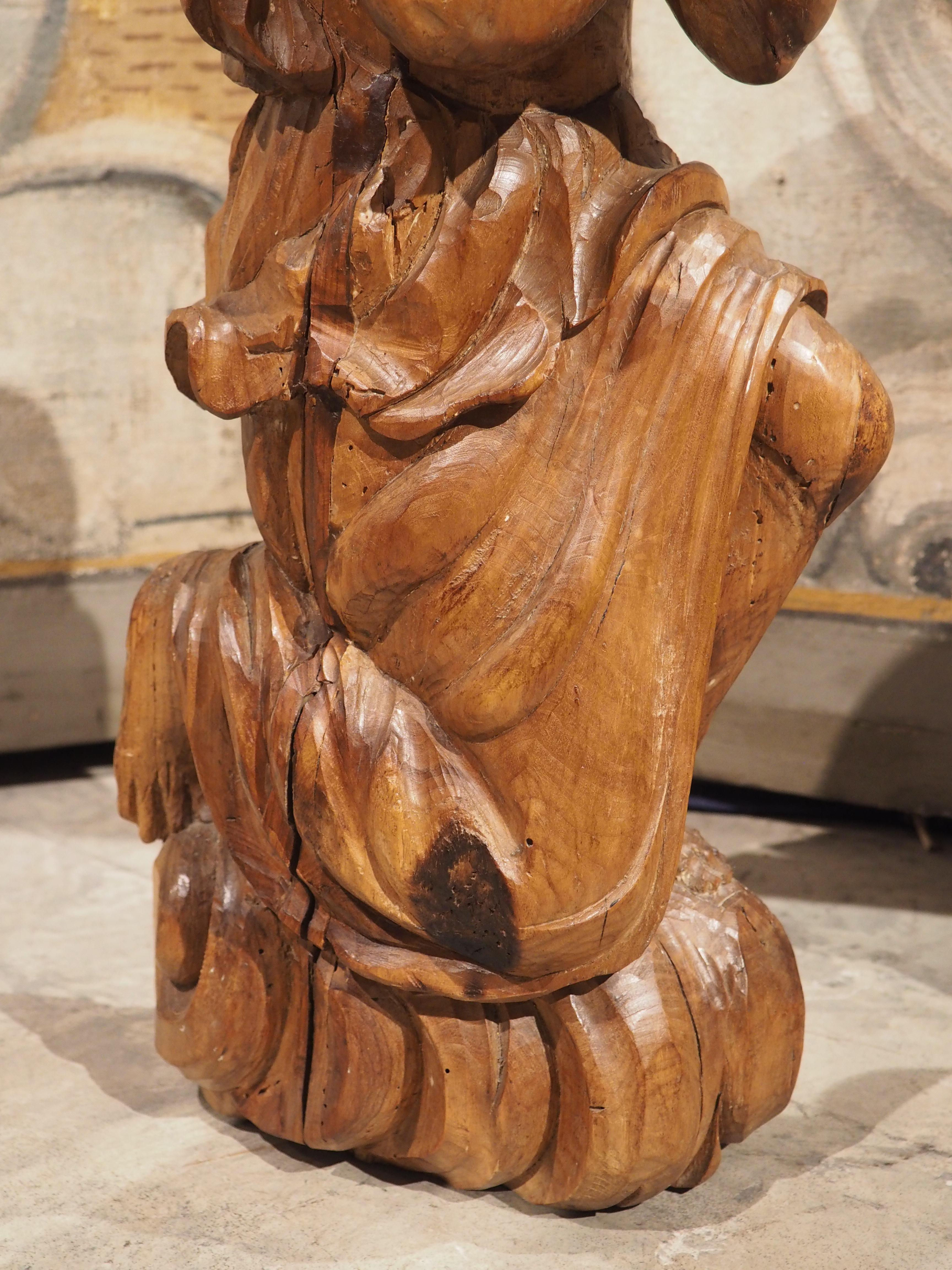 Pair of 18th Century Wood Carved Kneeling Angels from France 3