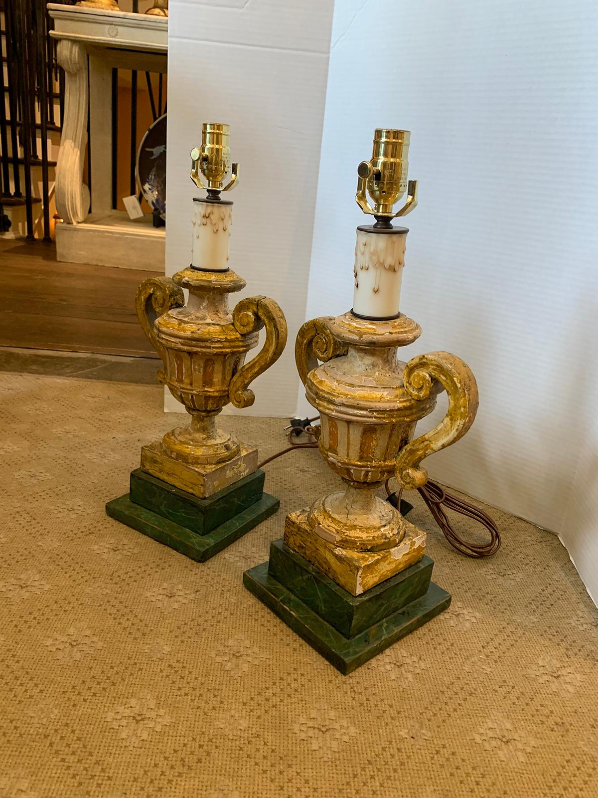 Hand-Painted Pair of 18th-19th Century Italian Painted Urns as Lamps For Sale