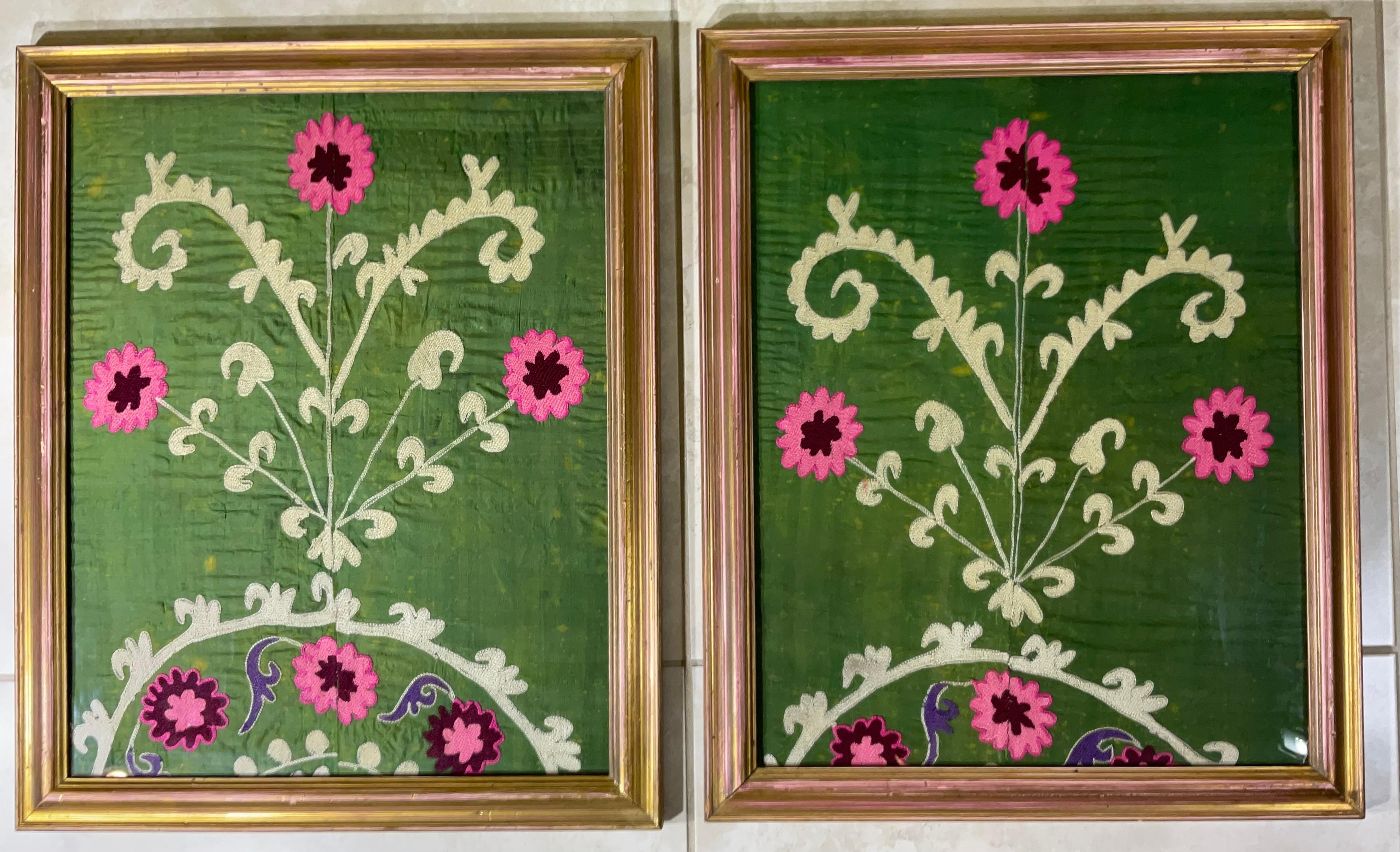 Pair of 19 Century Antique Silk Suzani Wall Hanging In Good Condition In Delray Beach, FL