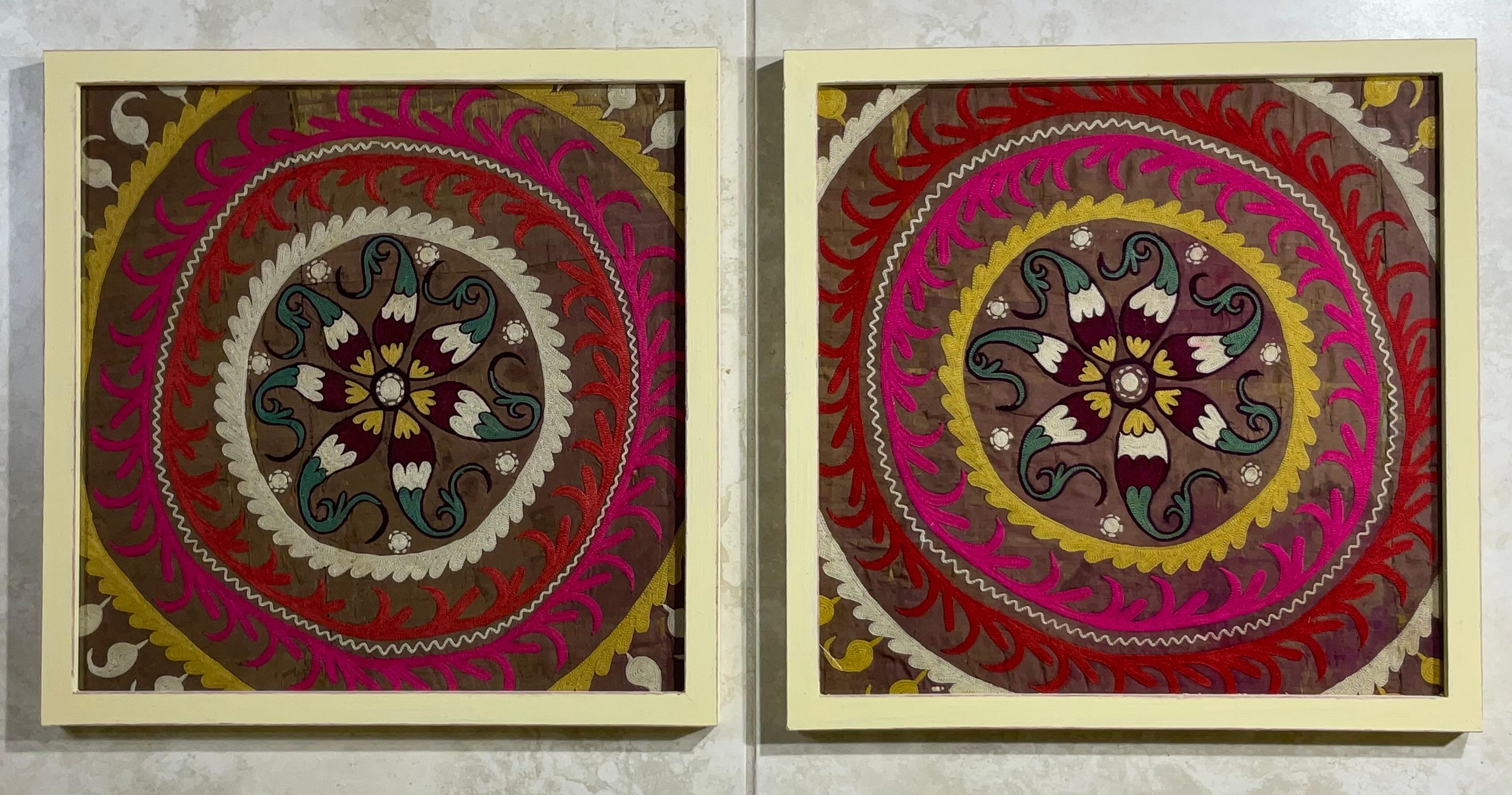 Pair of 19 Century Antique Silk Suzani Wall Hanging For Sale 3