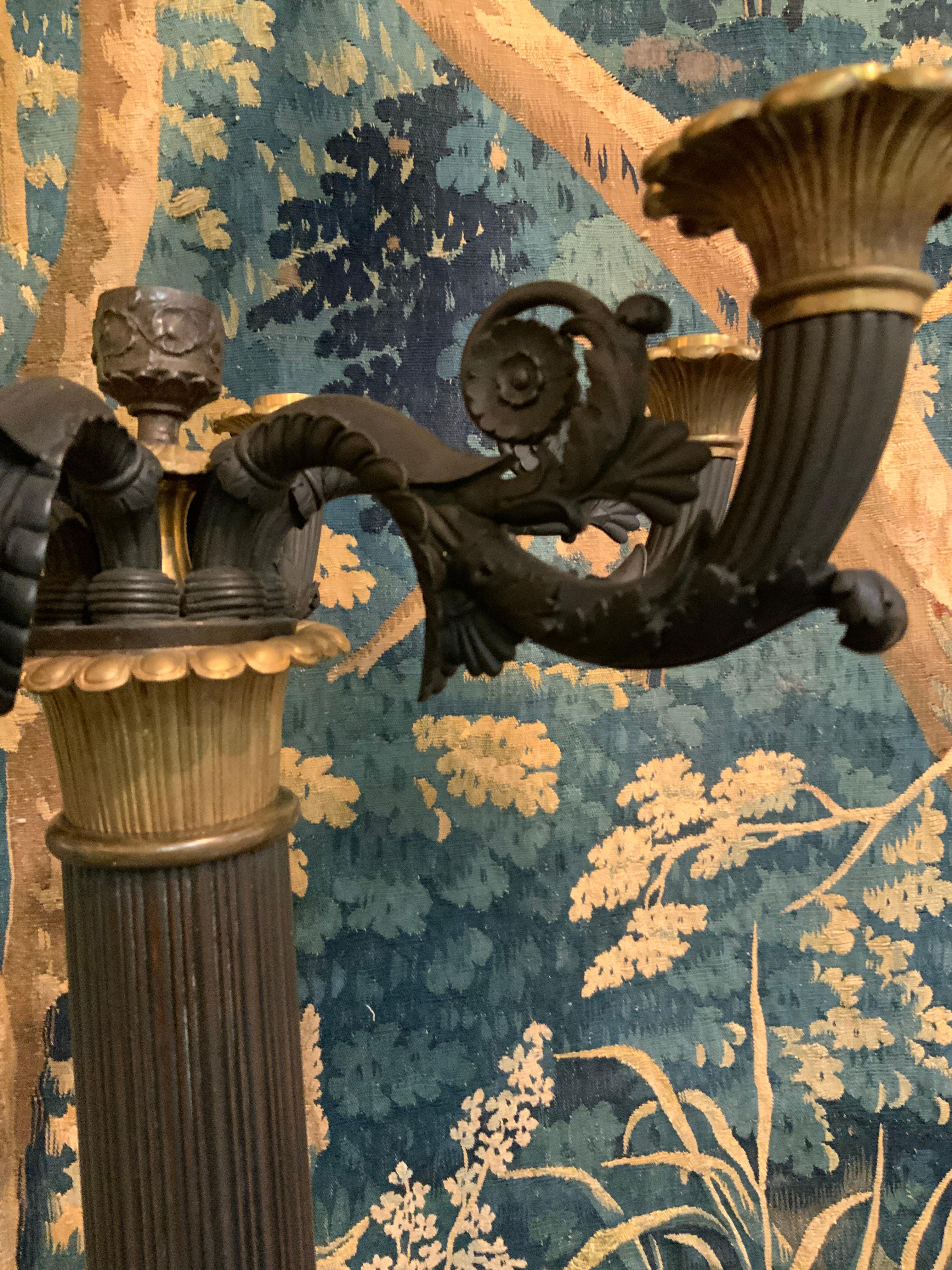 Bronzo Coppia di candelabri in bronzo del 19° secolo di Thornier in vendita