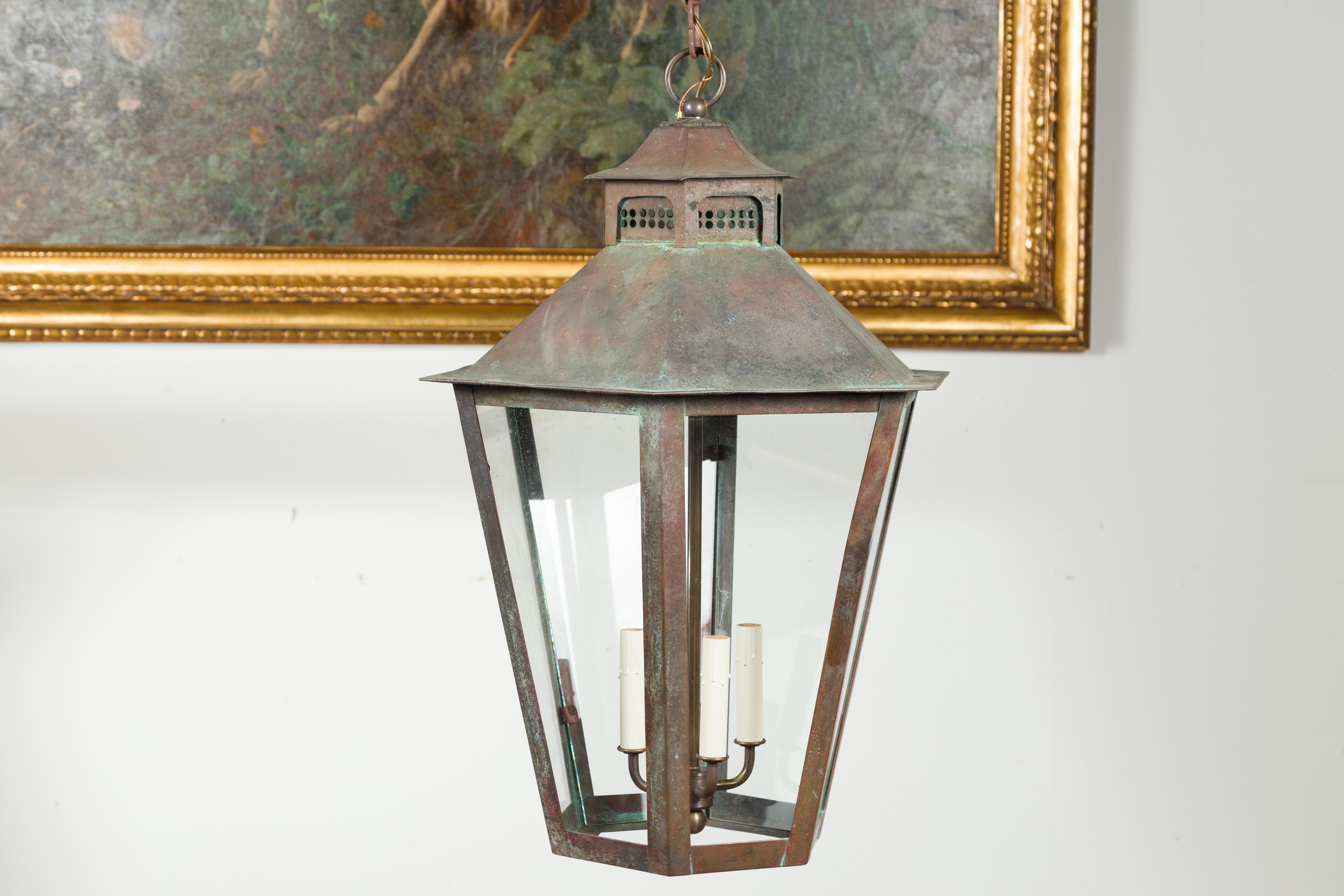 20th Century Pair of 1900s English Turn of the Century Four-Light Hexagonal Copper Lanterns