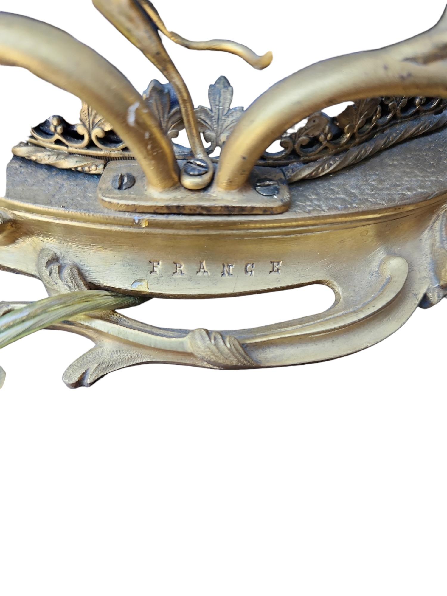 Bronze Paire de lampes perroquets françaises montées sur bronze des années 1900 en vente