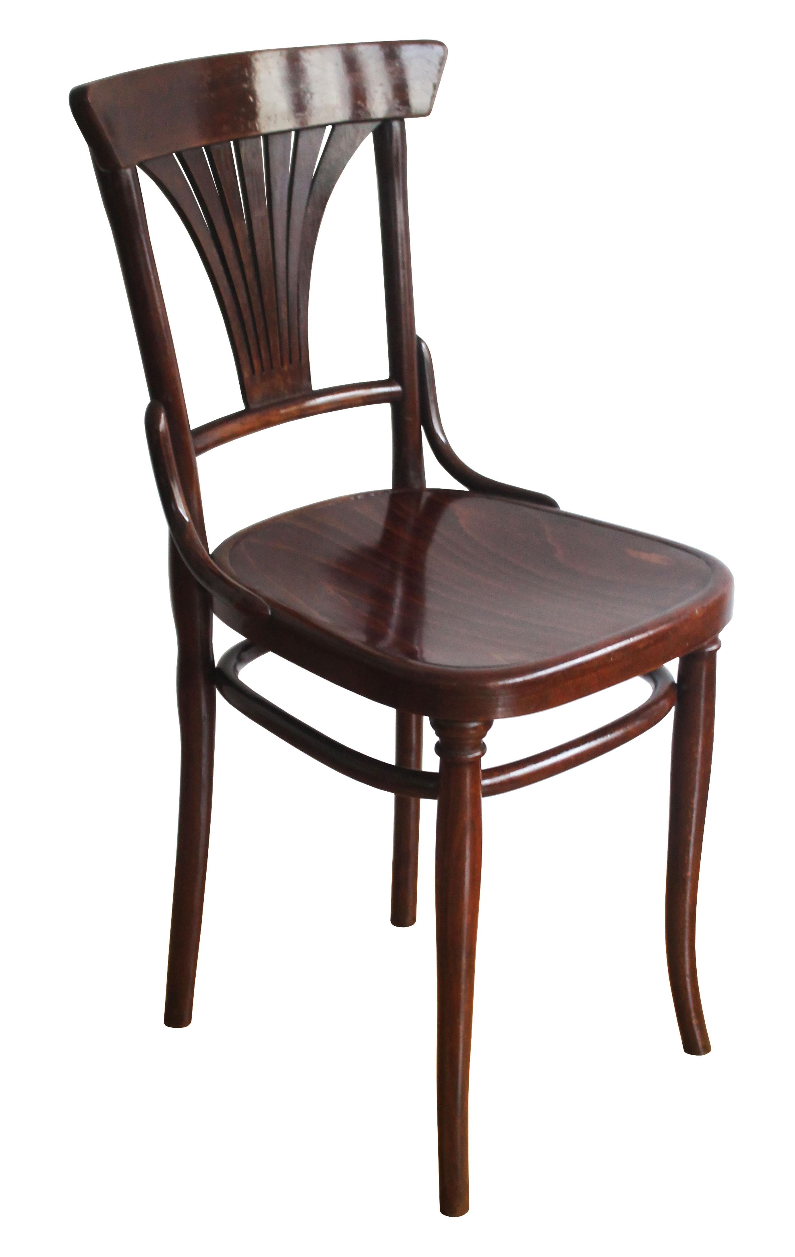 These two dining chairs were originally designed by the Gebüder Thonet company in 1898, and could be found in Thonet sales catalogues as model number 221. These particular pieces are believed to be produced by the Thonet company in one of their