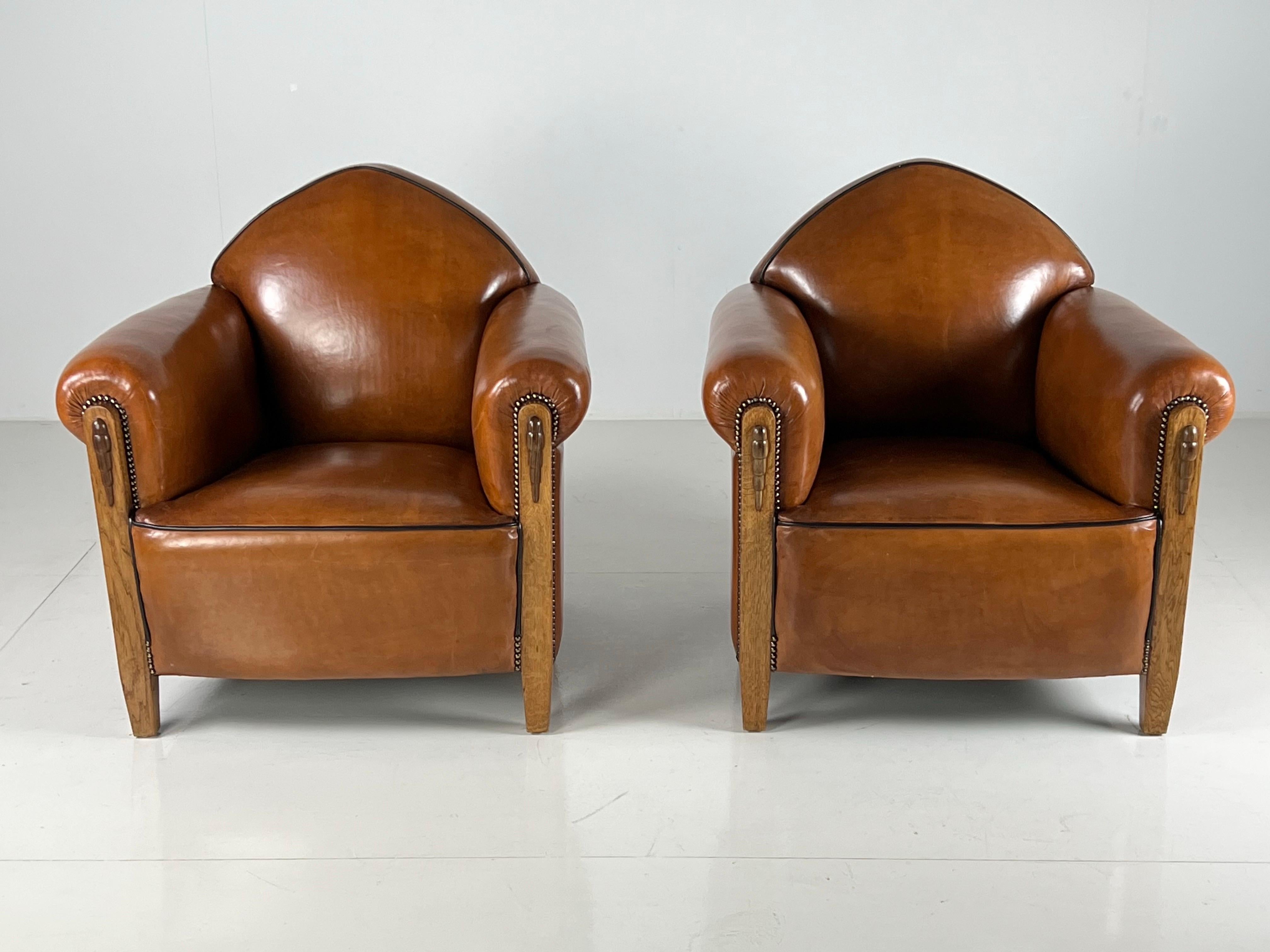 Pareja de sillones club de piel de oveja Art Decó de 1920 en venta 3