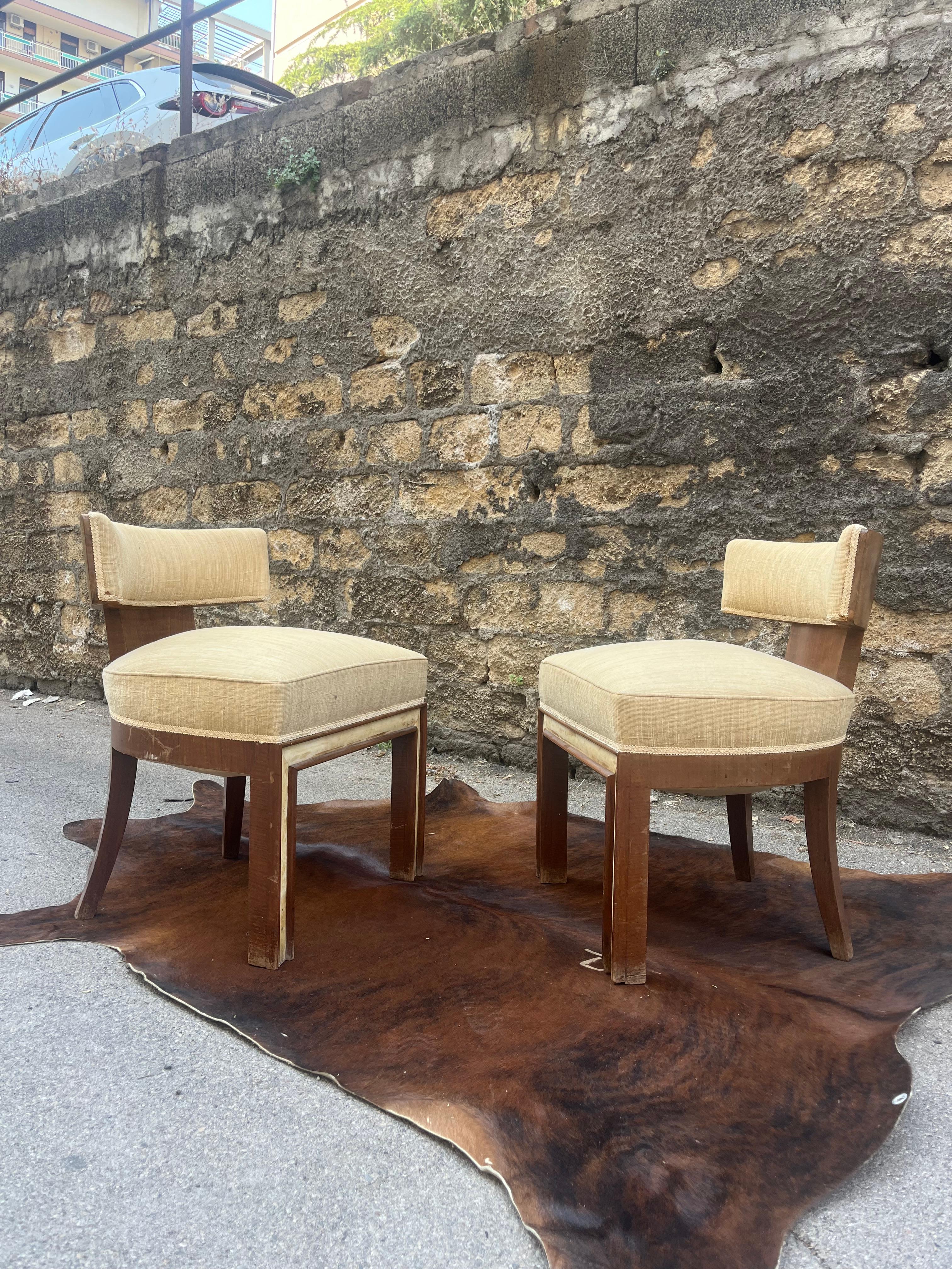 Pair of 1920s Armchairs by Studio BBPR In condizioni buone in vendita a Catania, IT