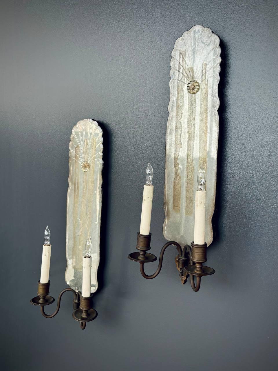 Pair of 1920’s Art Deco Mirrored Bronze Sconces In Good Condition For Sale In Los Angeles, CA
