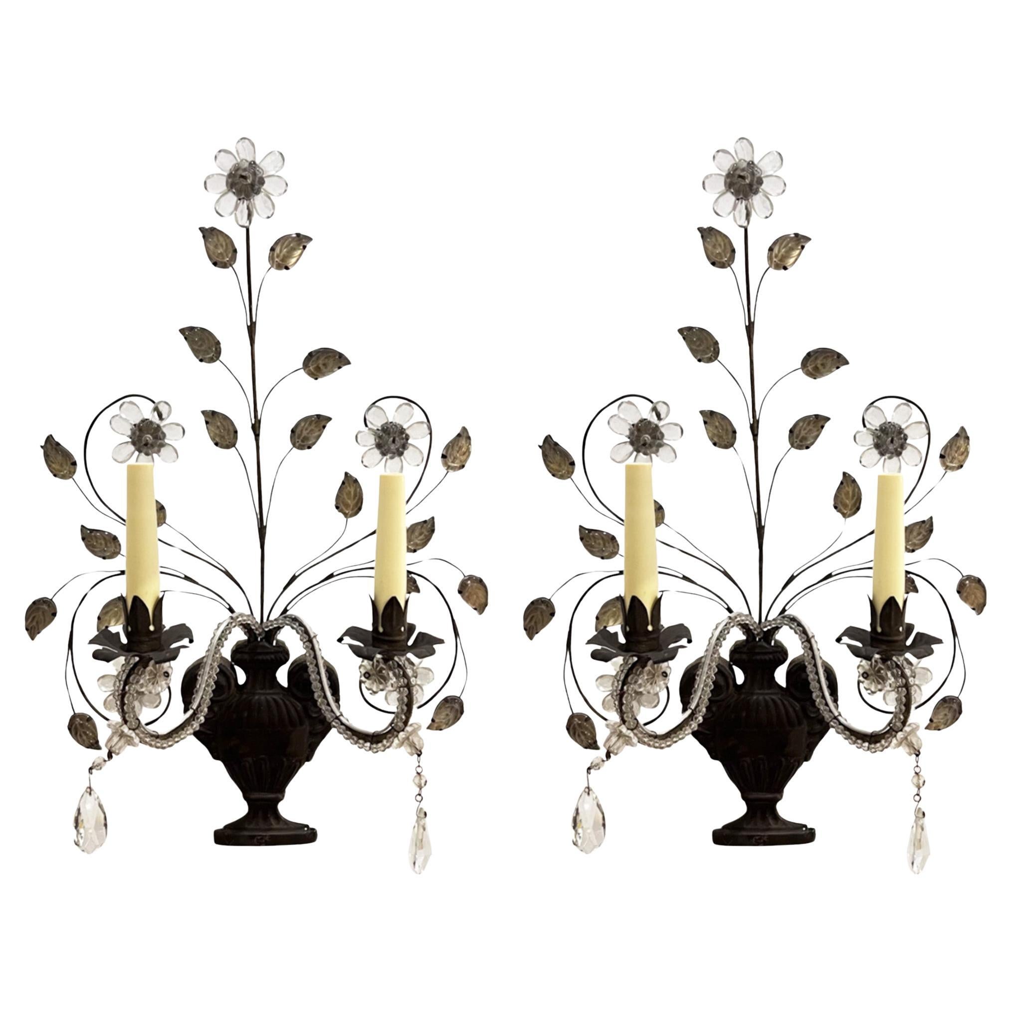 Pair of 1920s Baguès Style Wall Sconces With Leaves and Flowers