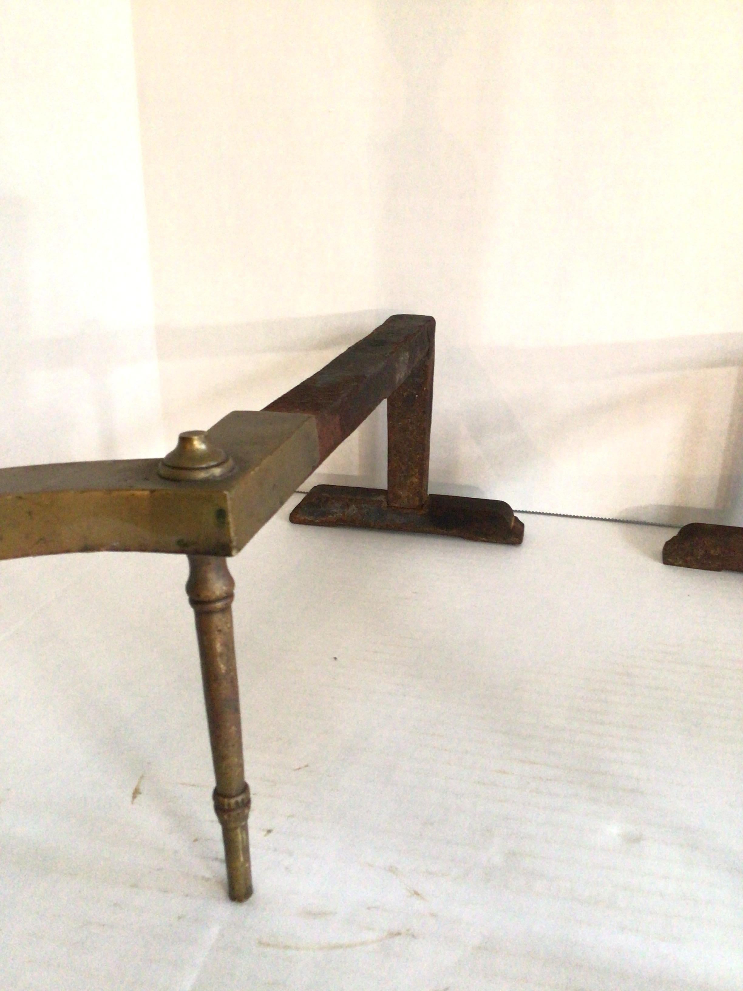 Pair of 1920s Brass Andirons With Engraved Motifs For Sale 2