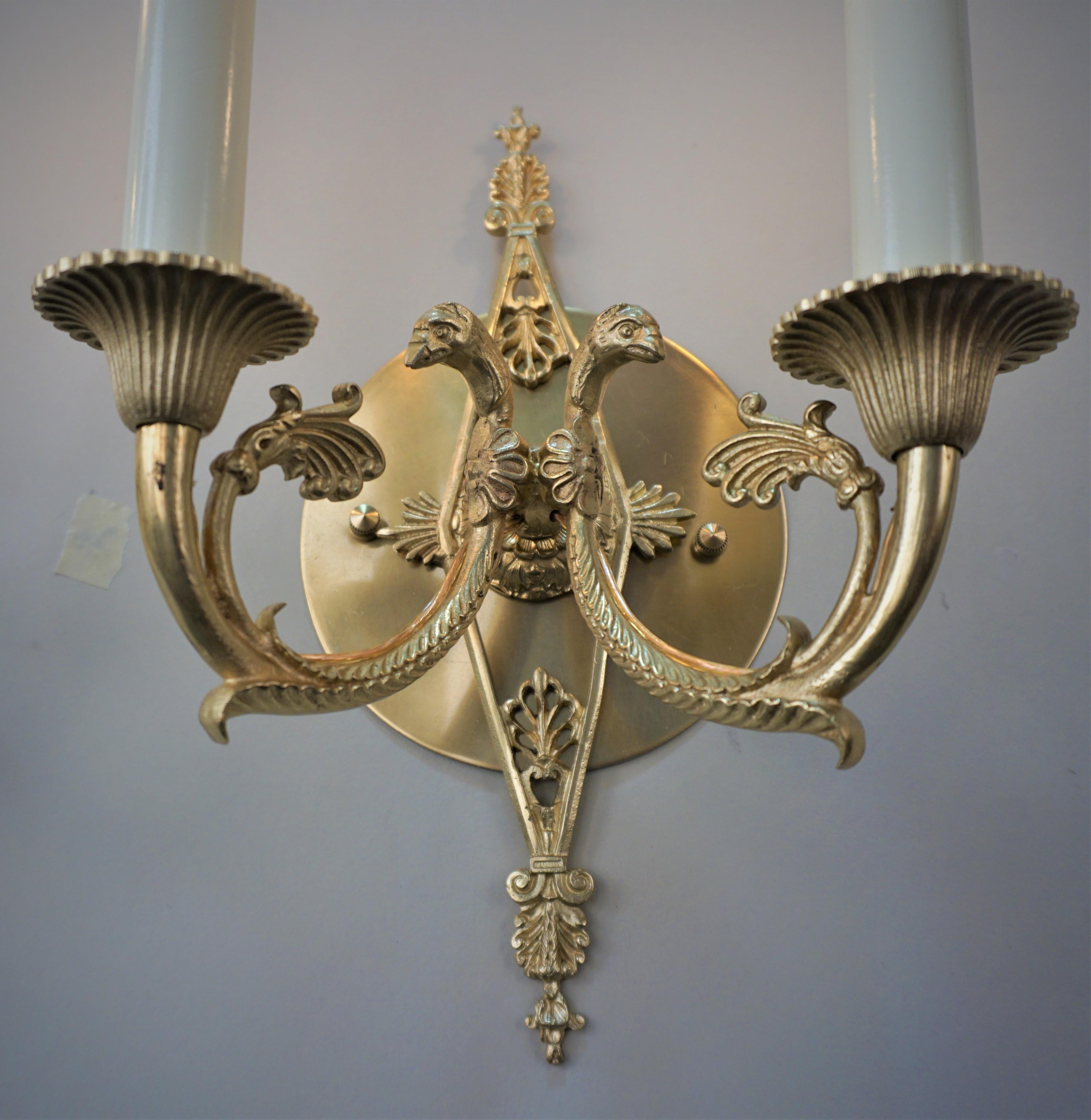 Pair of 1920's Bronze Wall Sconces In Good Condition For Sale In Fairfax, VA