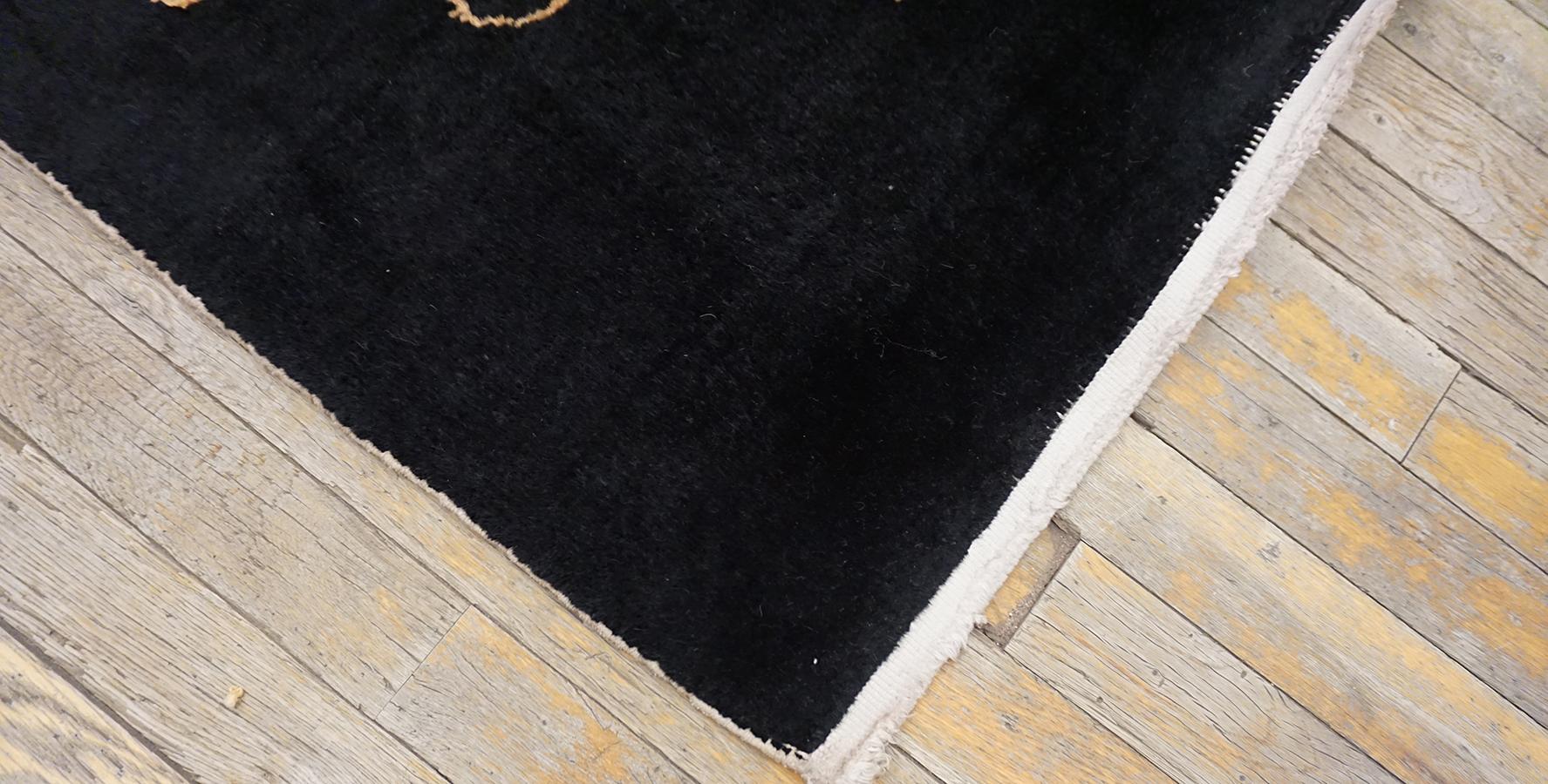 Wool 1920s Pair of Chinese Art Deco Carpet ( 2' x 4' - 61 x 122 ) For Sale