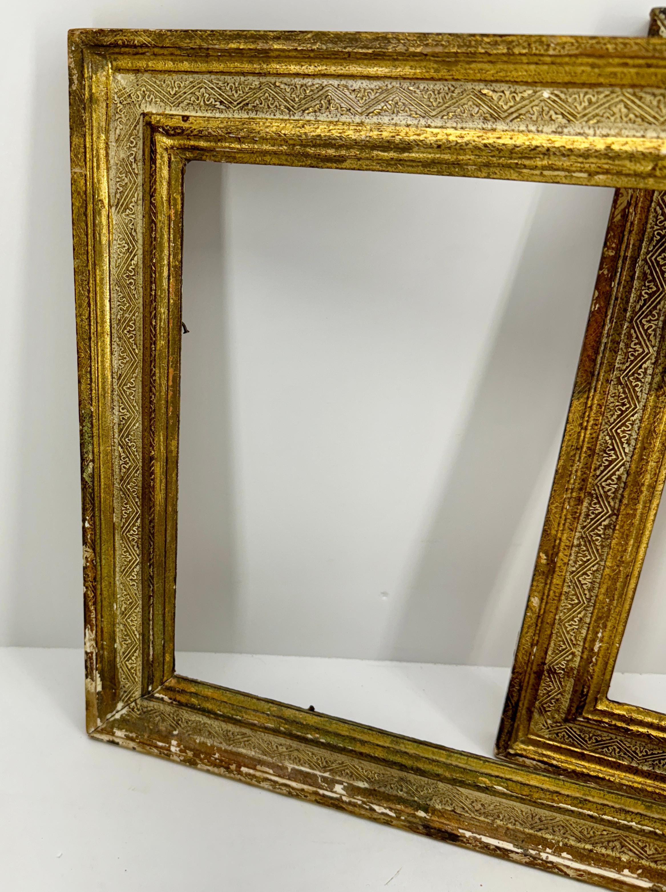 Pair of 1920s Italian Florentine Gold Gilded Wood Art Frame 2