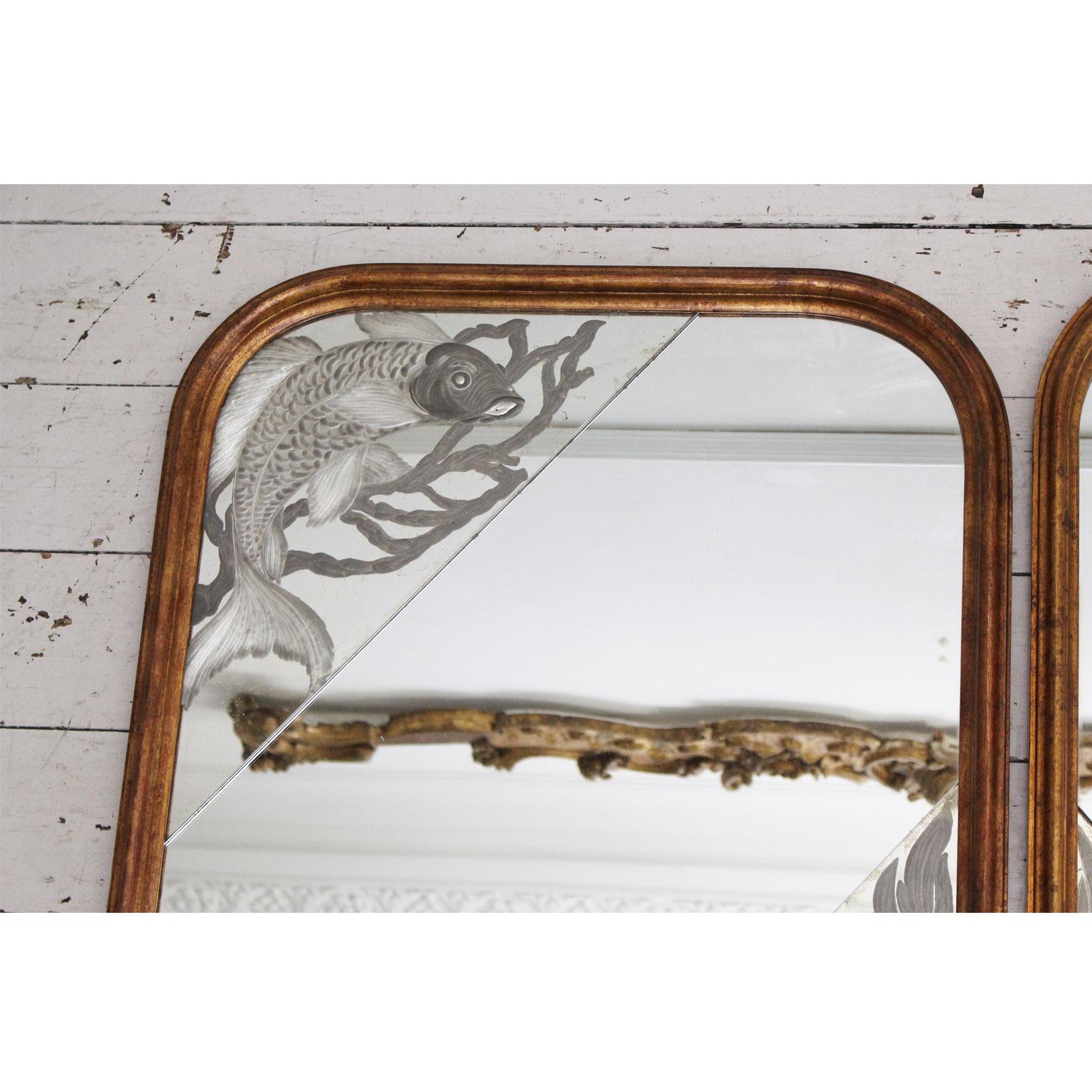 Pair of 1920s Italian Mirrors with Etched Fish and Gilt Frames 2