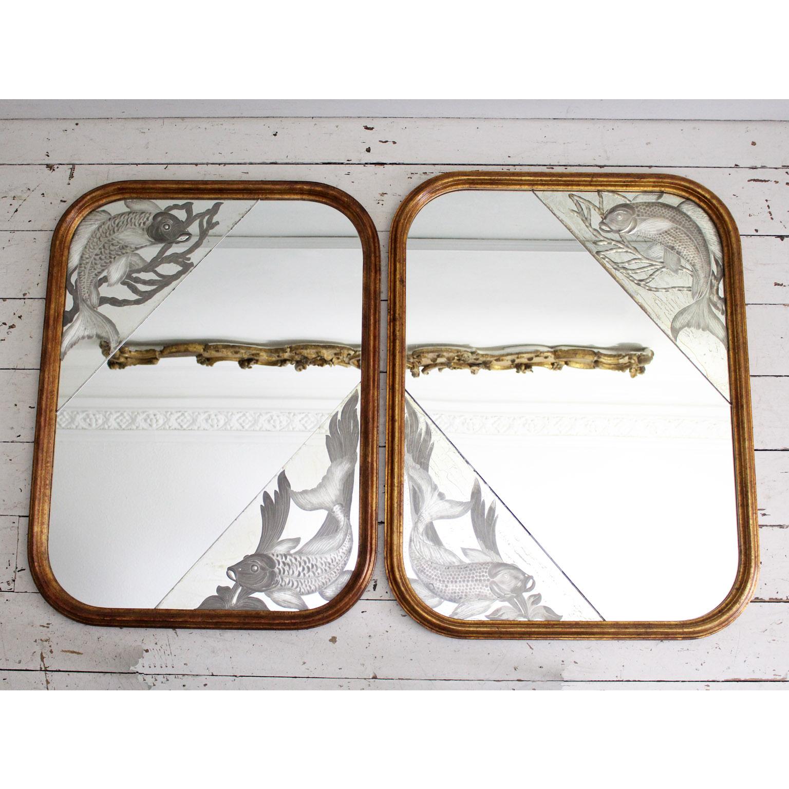 Pair of 1920s Italian Mirrors with Etched Fish and Gilt Frames 5