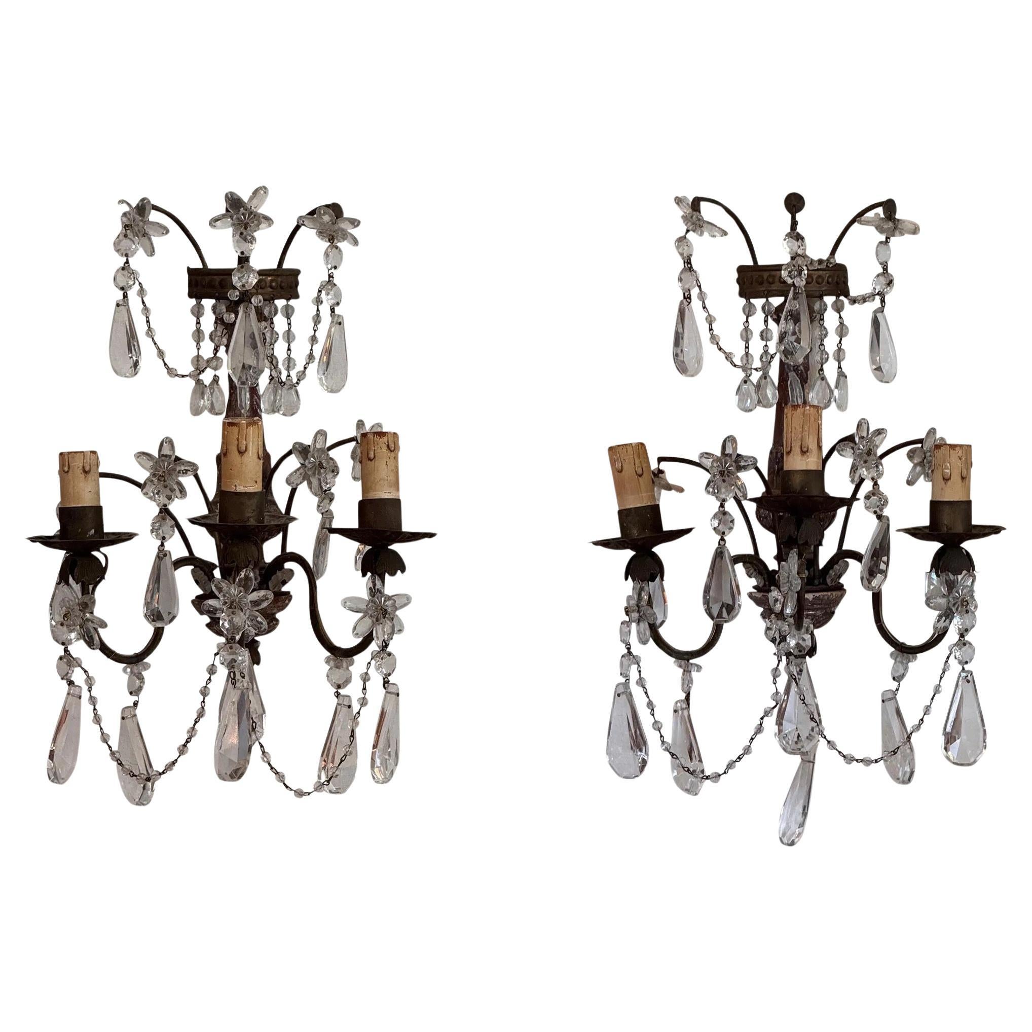 Pareja de candelabros italianos de madera y cristal de los años 20