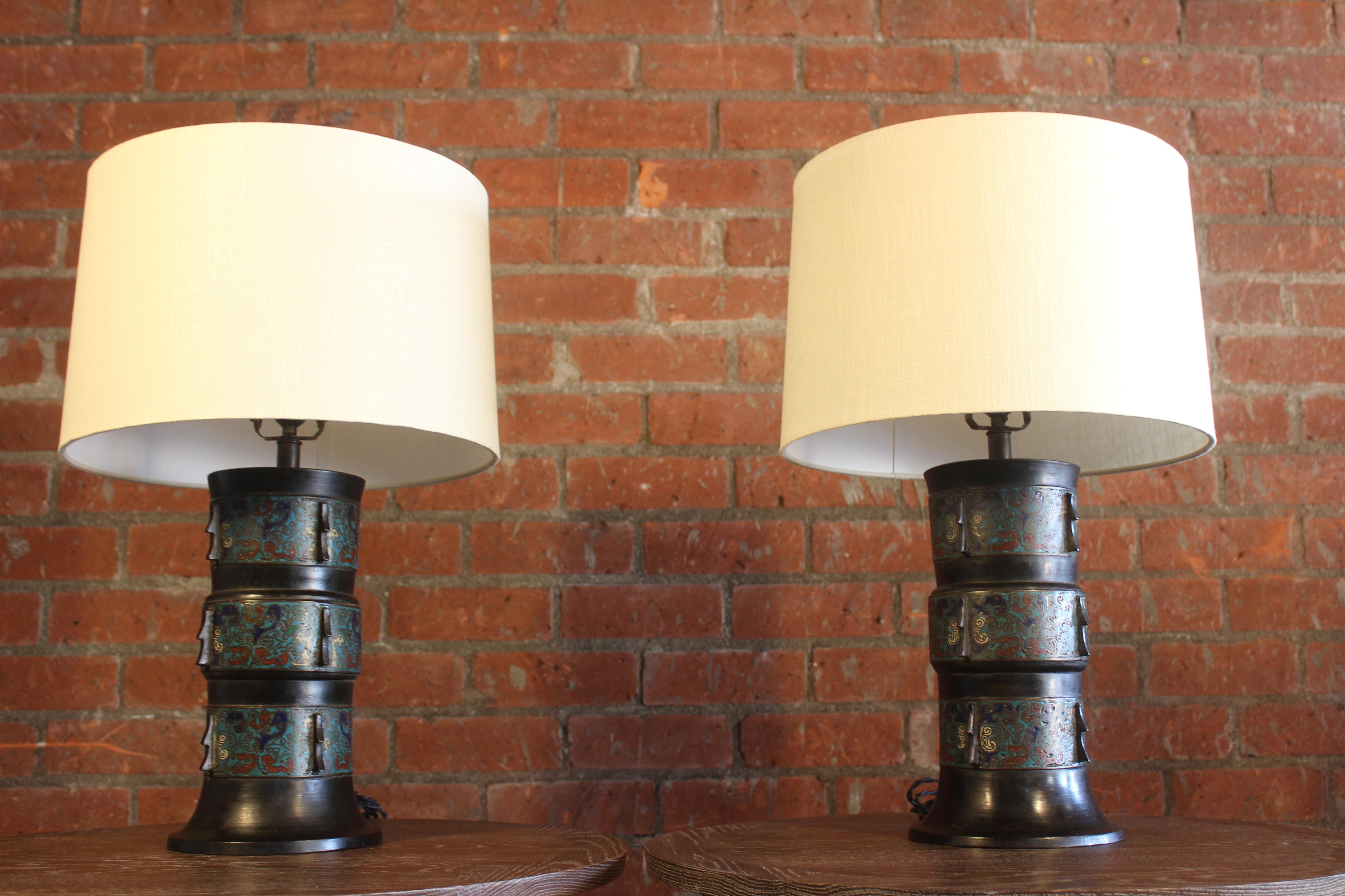 Pair of 1920s Japanese Bronze Cloissone Table Lamps 15