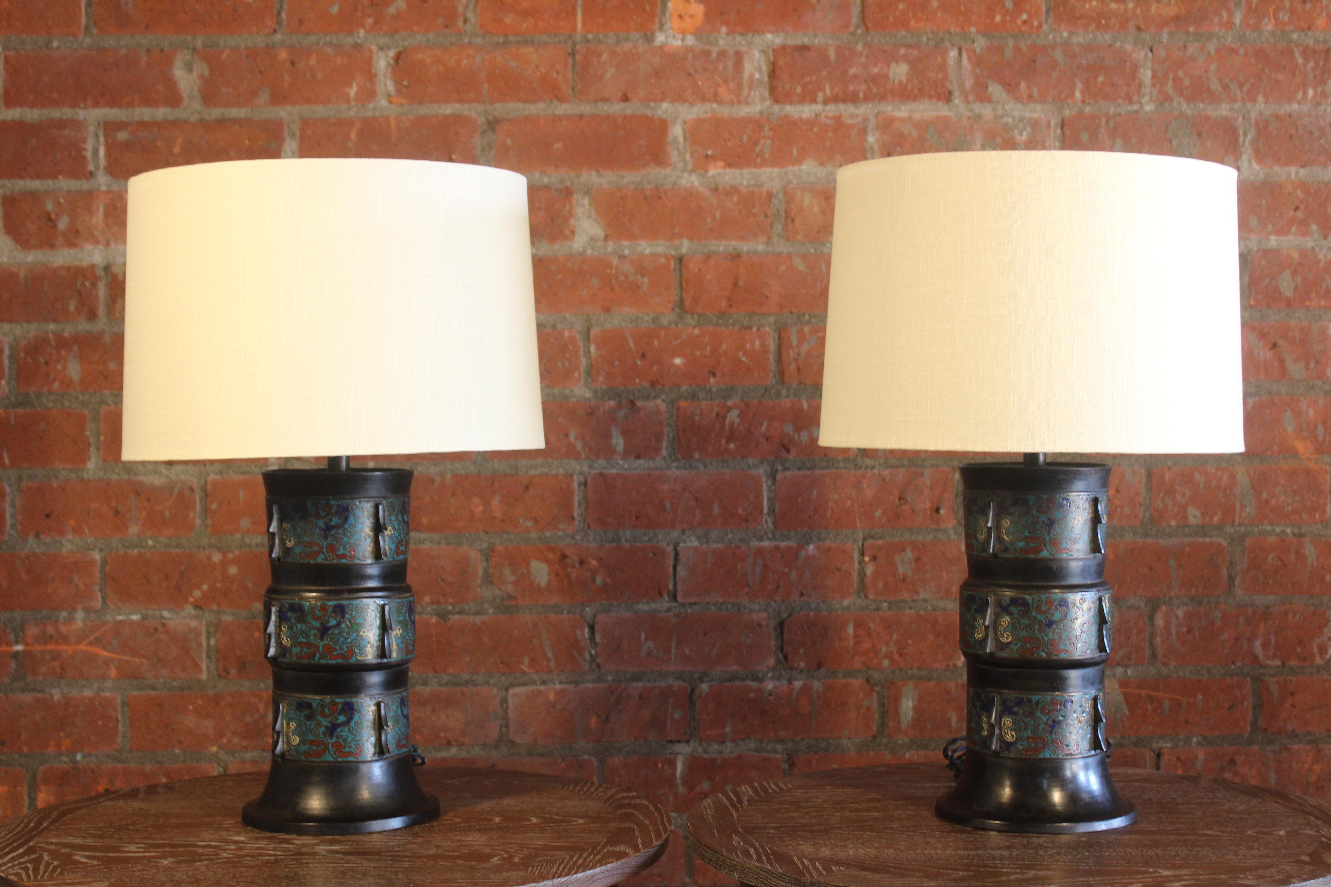 Anglo-Japanese Pair of 1920s Japanese Bronze Cloissone Table Lamps