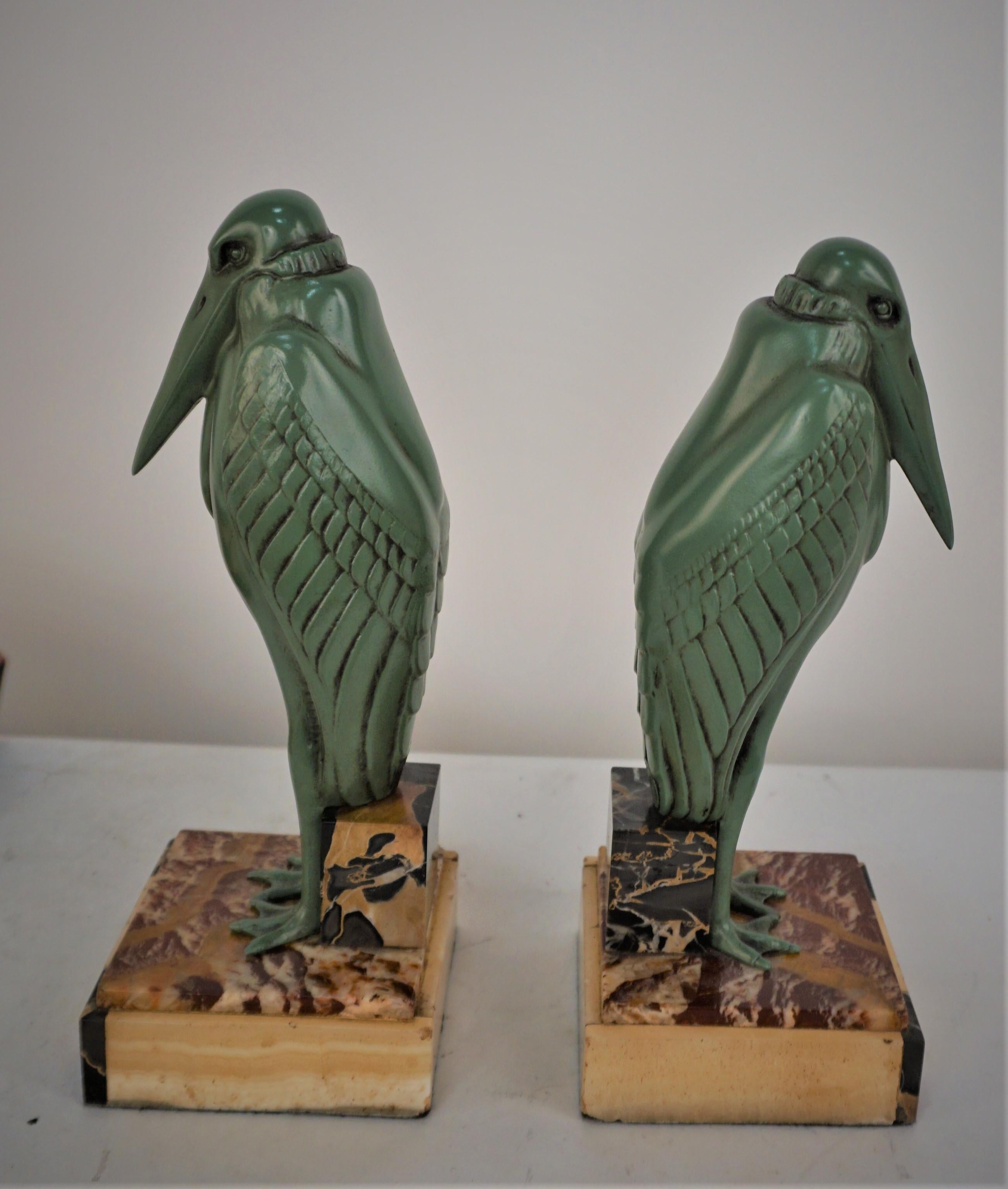 
Pair of 1920's bird sculpture bookends by Francaise Paris.
Francaise casting with permission cased and produced may well known artist works in bookends and lamps. 
