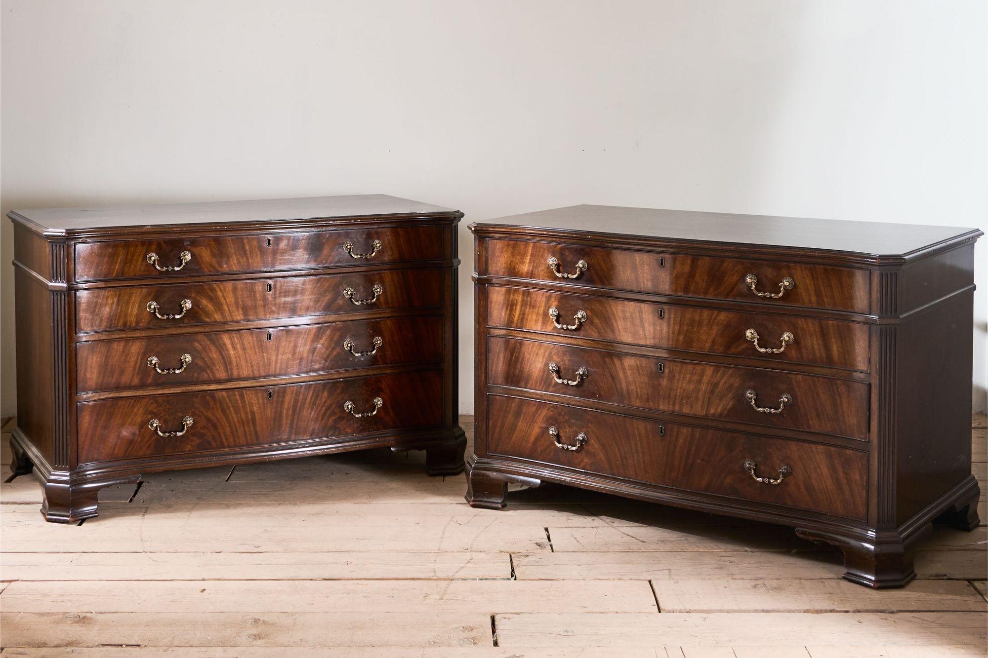 Pair of 1920's Serpentine fronted mahogany Jewellers chest of drawers In Excellent Condition For Sale In Malton, GB