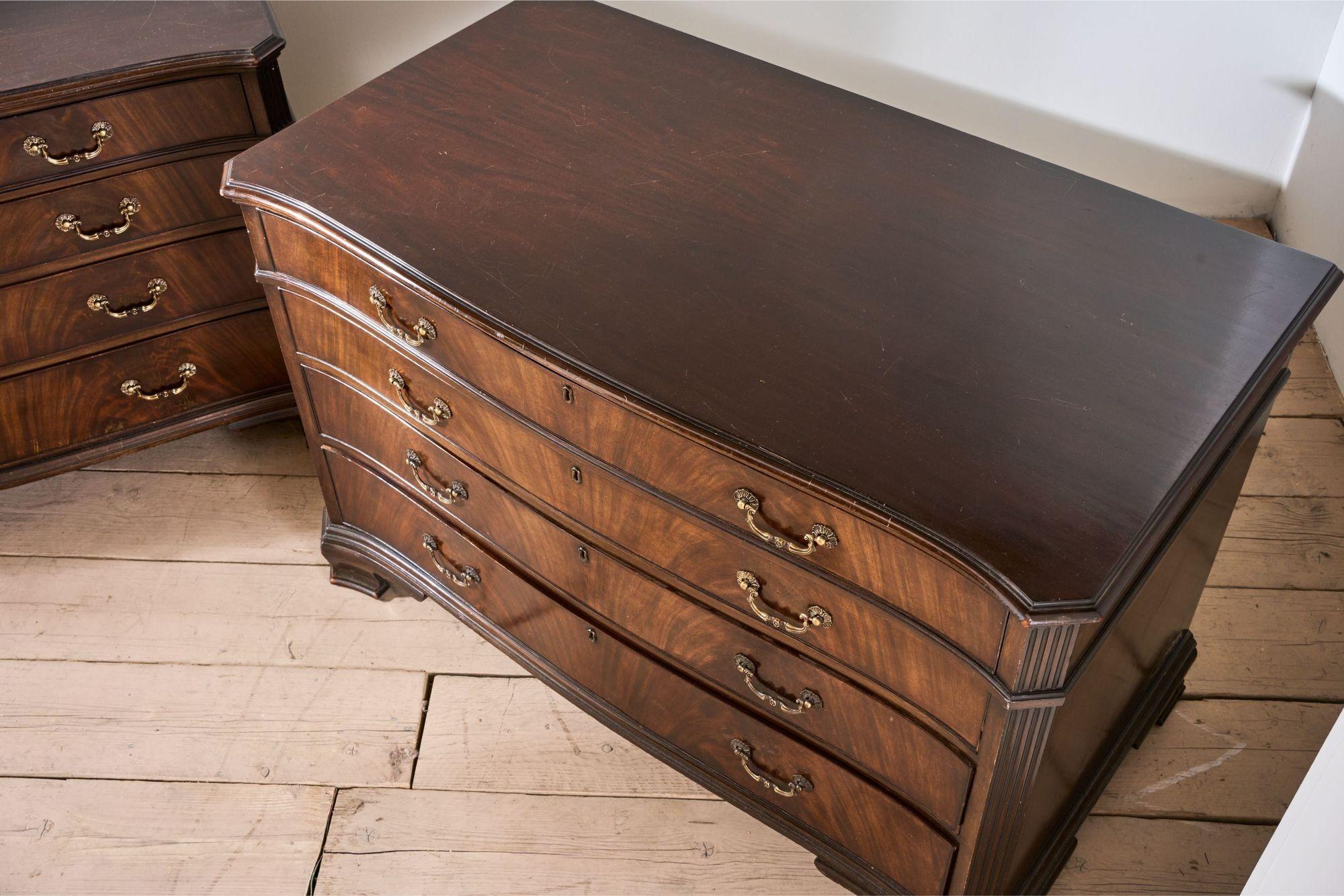Pair of 1920's Serpentine fronted mahogany Jewellers chest of drawers For Sale 2