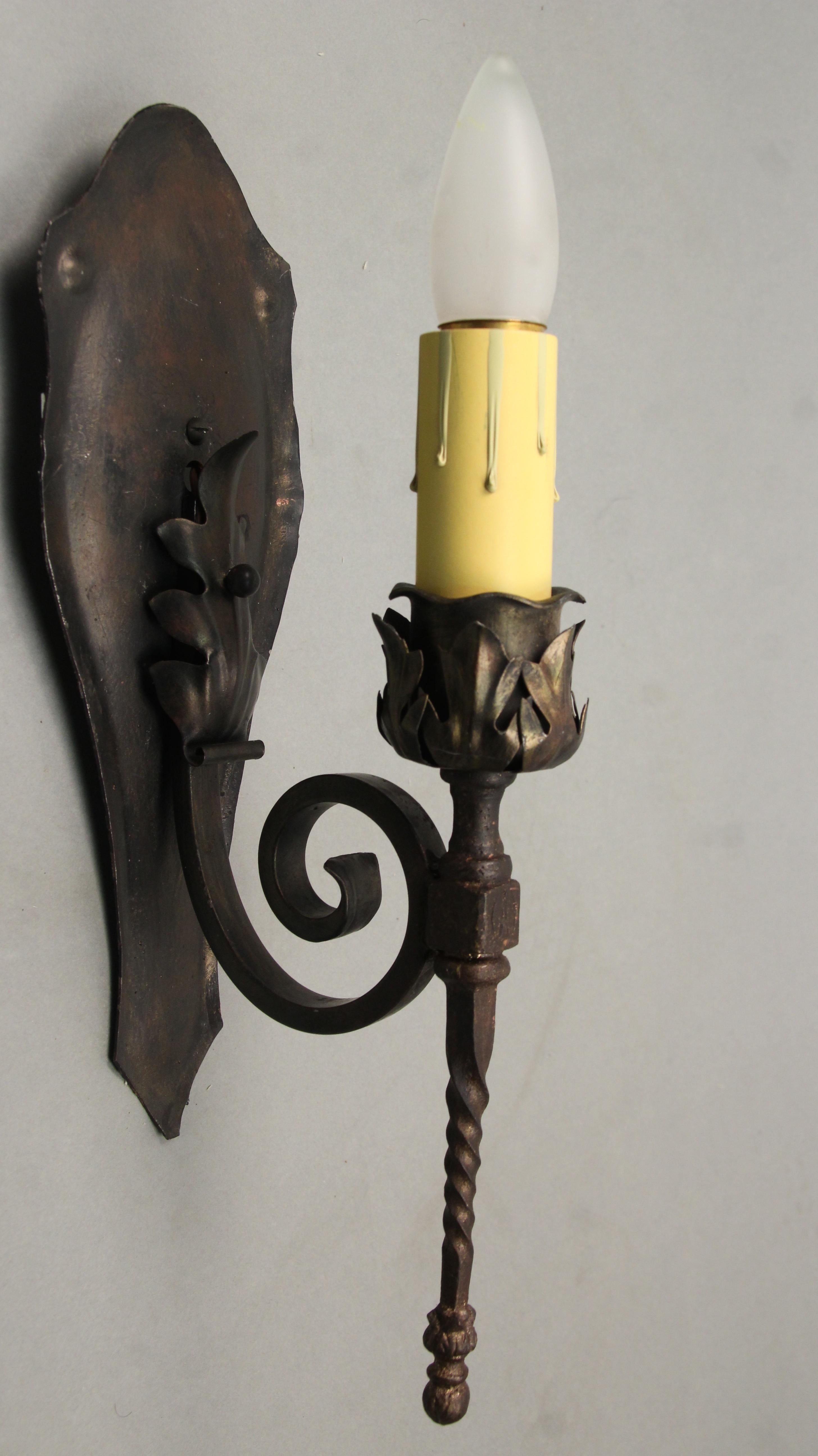 Spanish Colonial Pair of 1920s Single Sconces with Acanthus Leaf