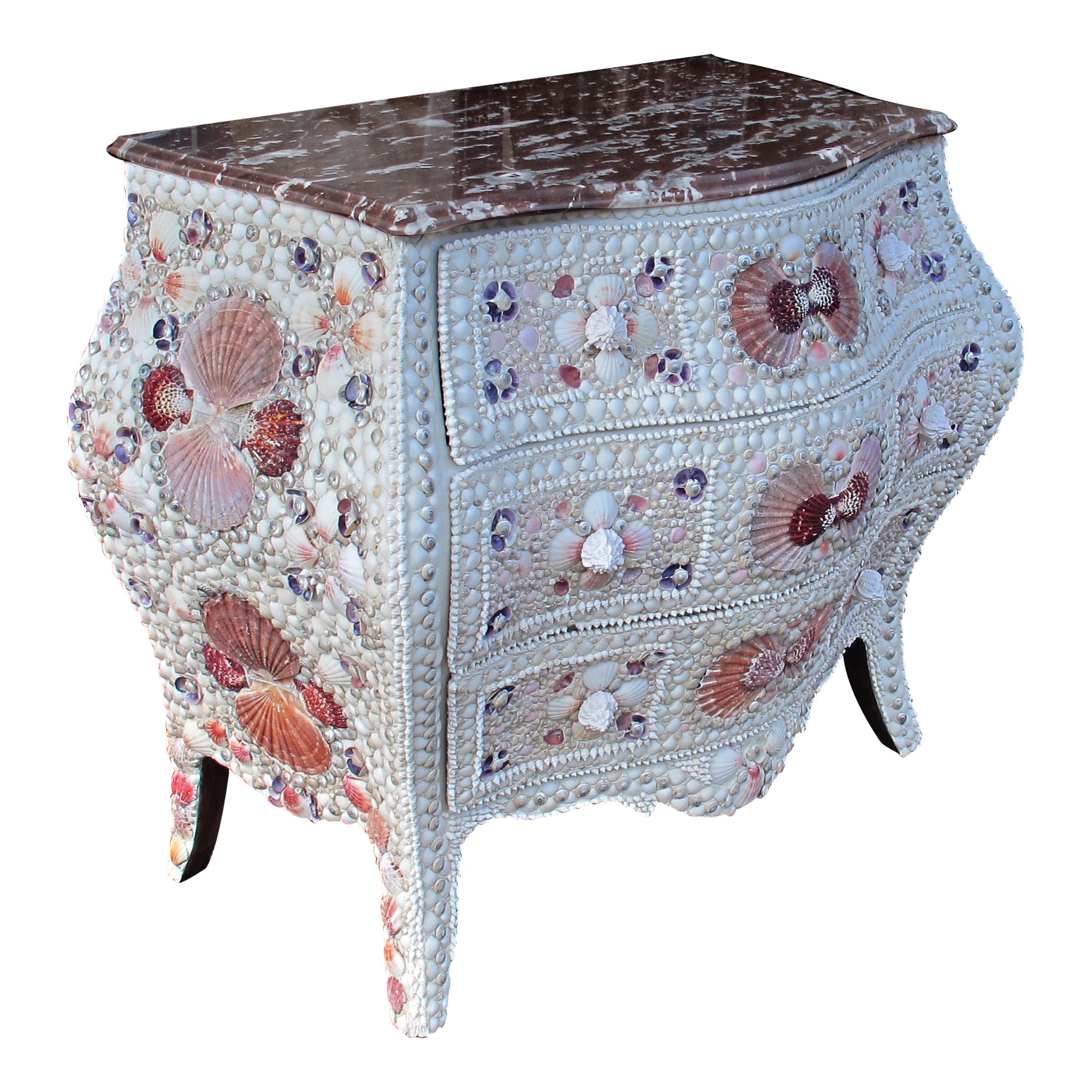 Early 20th Century Pair of 1920s Swedish Bombe Chests with Marble Tops and Seashell Embellishment For Sale