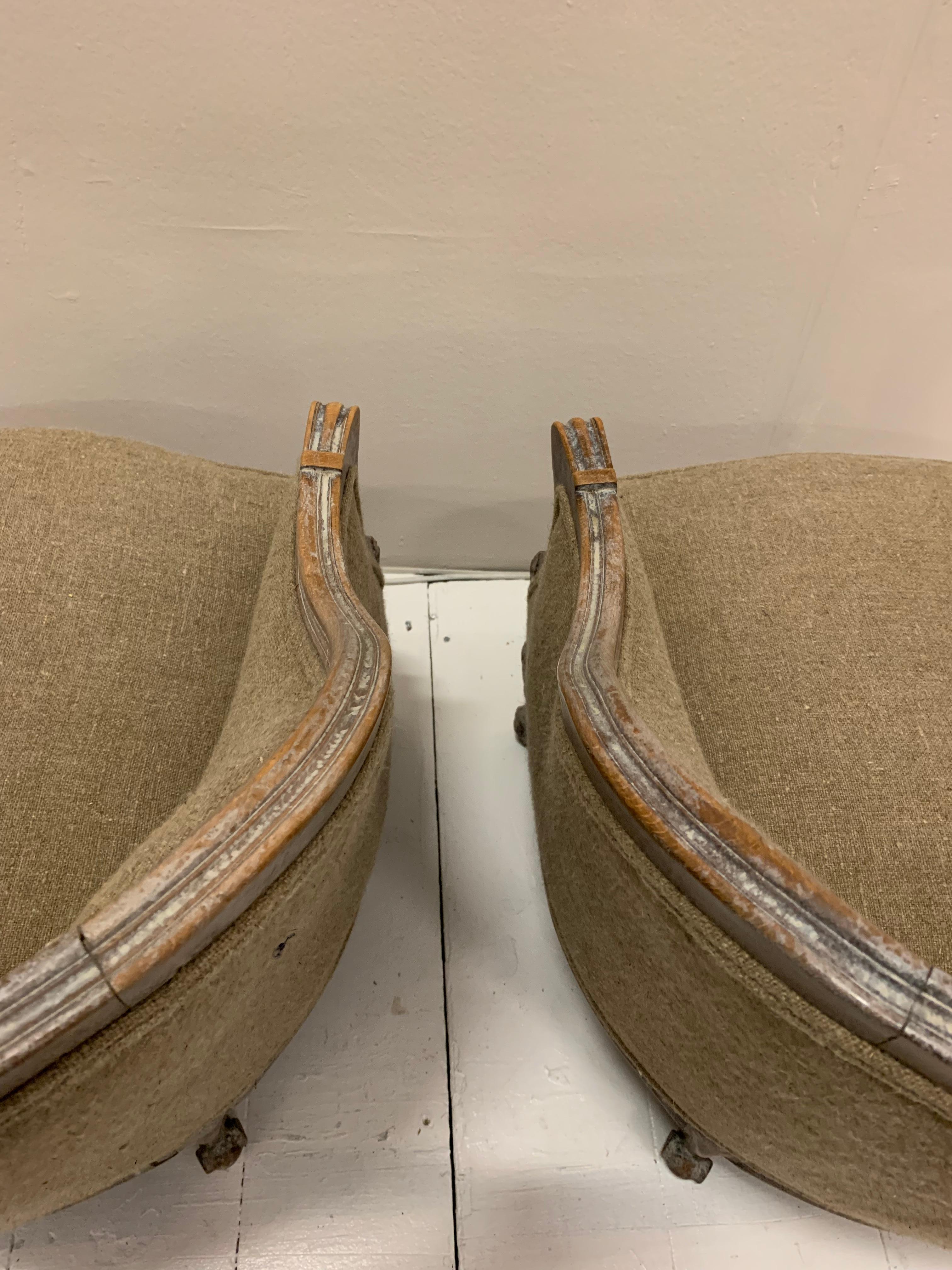 Early 20th Century Pair of 1920s Swedish Fauteuils Armchairs Upholstered in Mid-Taupe Linen Fabric For Sale