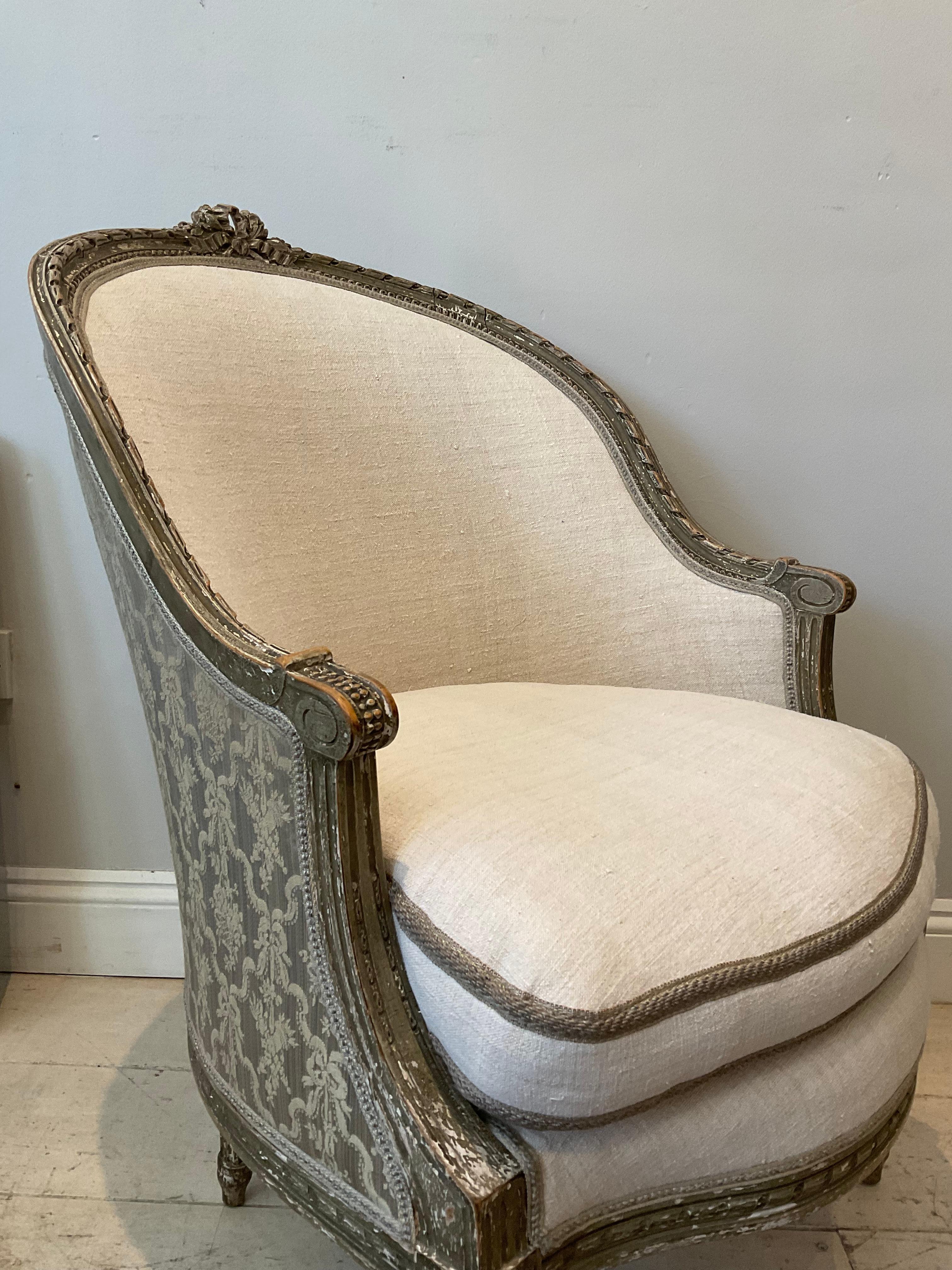 Pair of 1920s Swedish Painted Armchairs Upholstered in French Linen 7