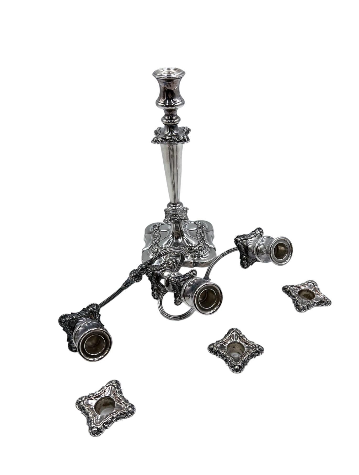Paire de candélabres/bougeoirs en métal argenté William Suckling Ltd anglais des années 1920 en vente 7