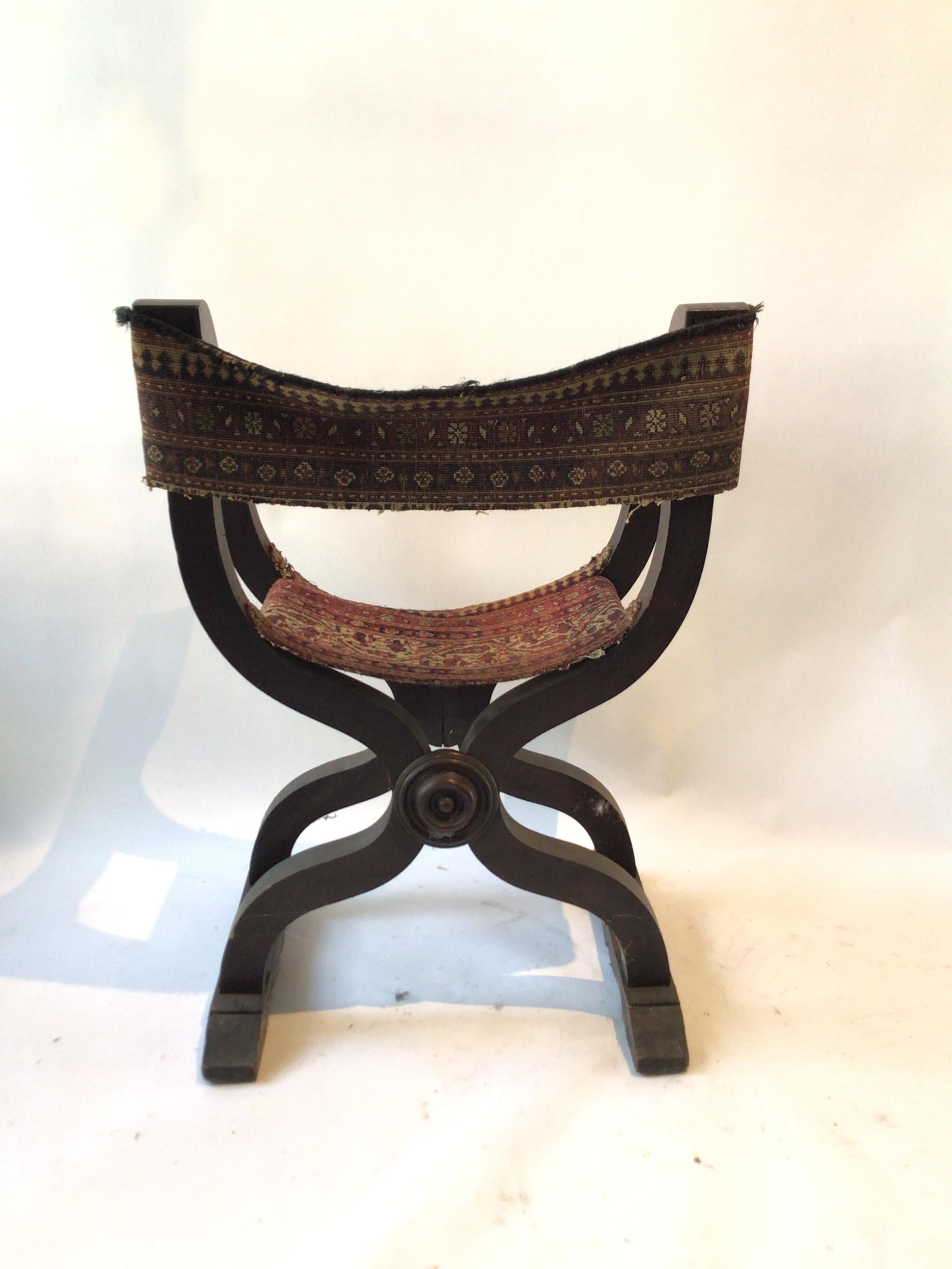 Pair of 1920s Wood Savonarola Chairs 2