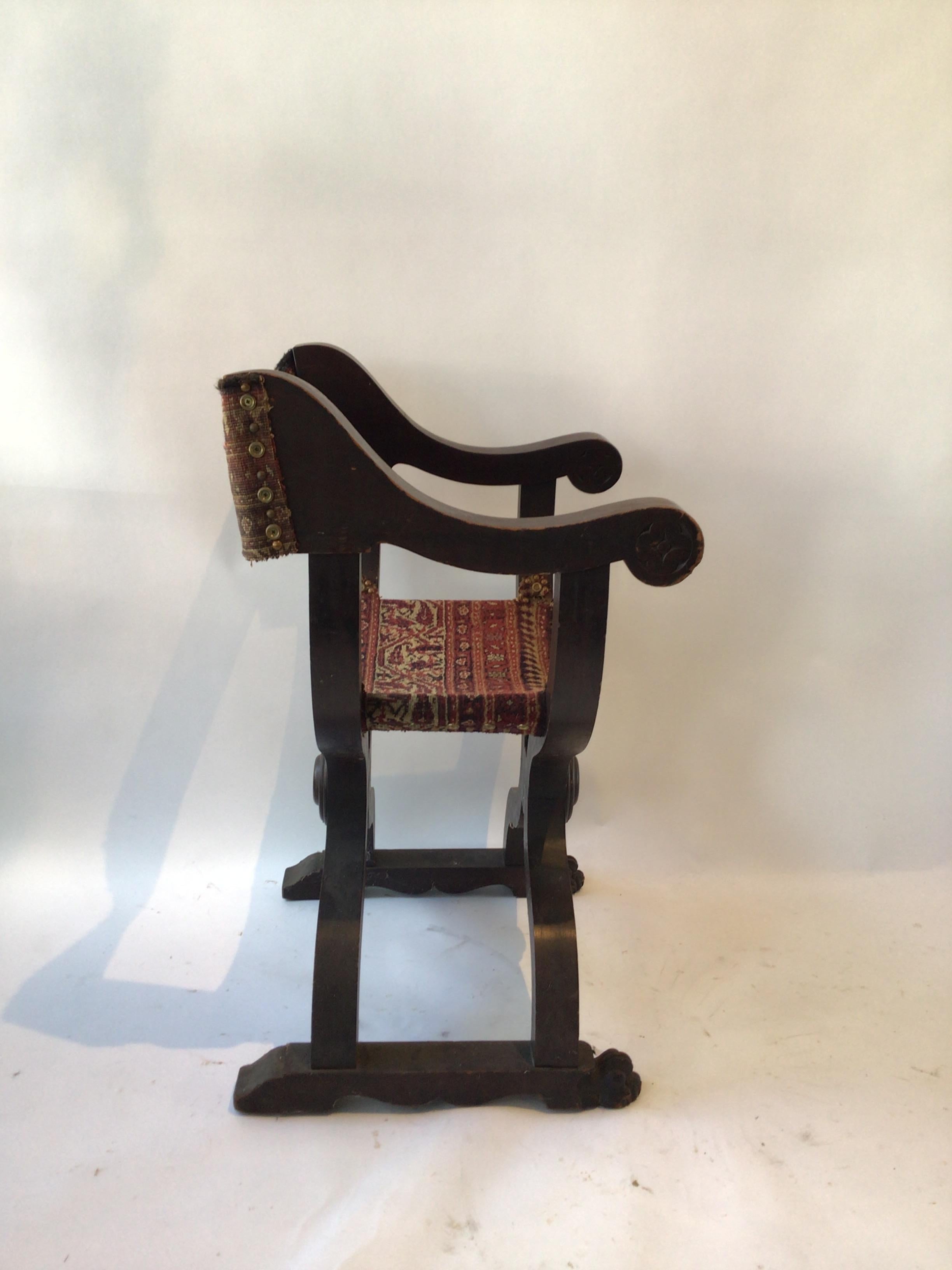 Pair of 1920s Wood Savonarola Chairs 3