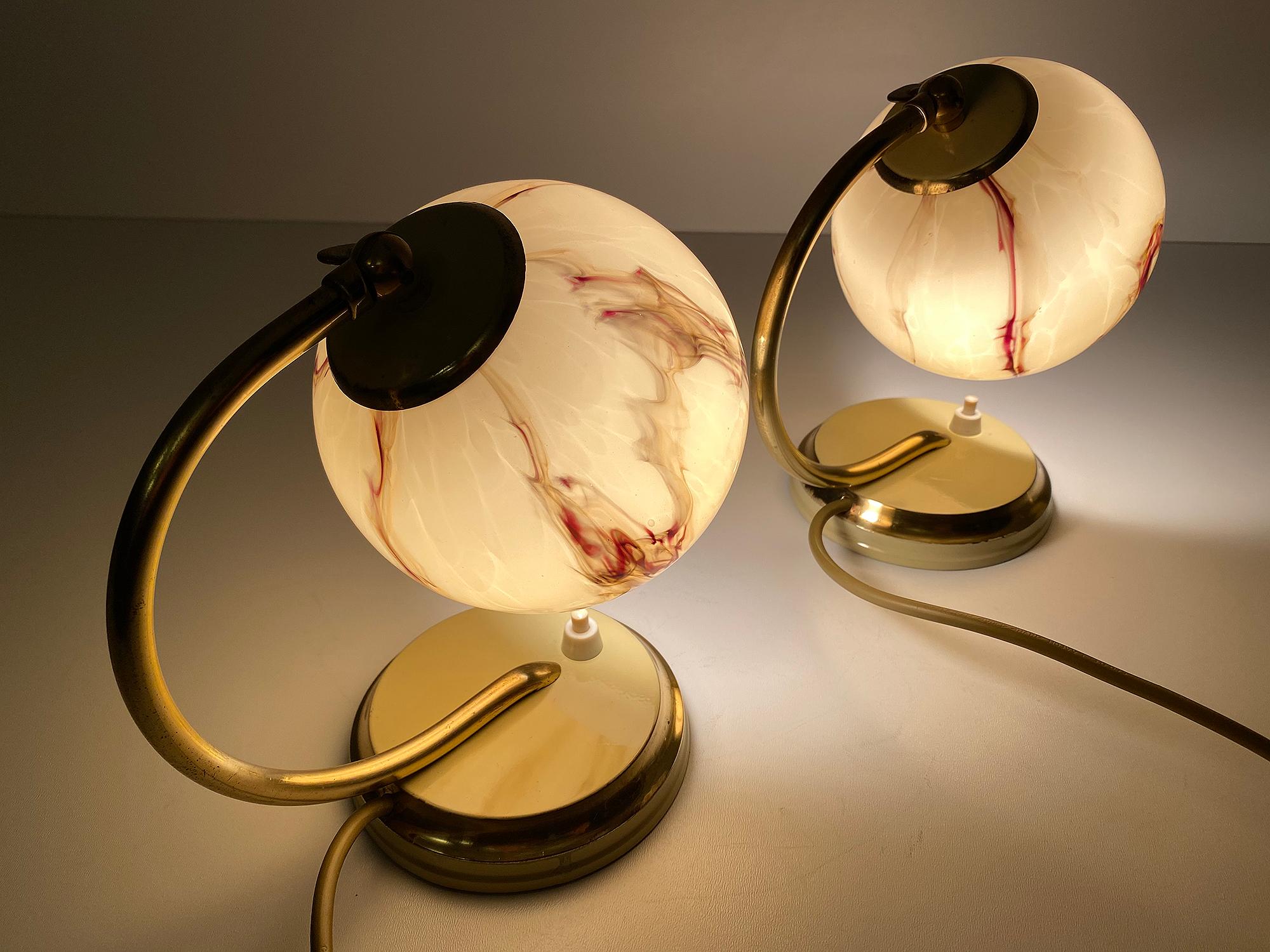 Pair  Art Deco Bauhaus Table Lamps Lights, Brass and Opaline Obxlood Glass, 1930 For Sale 7