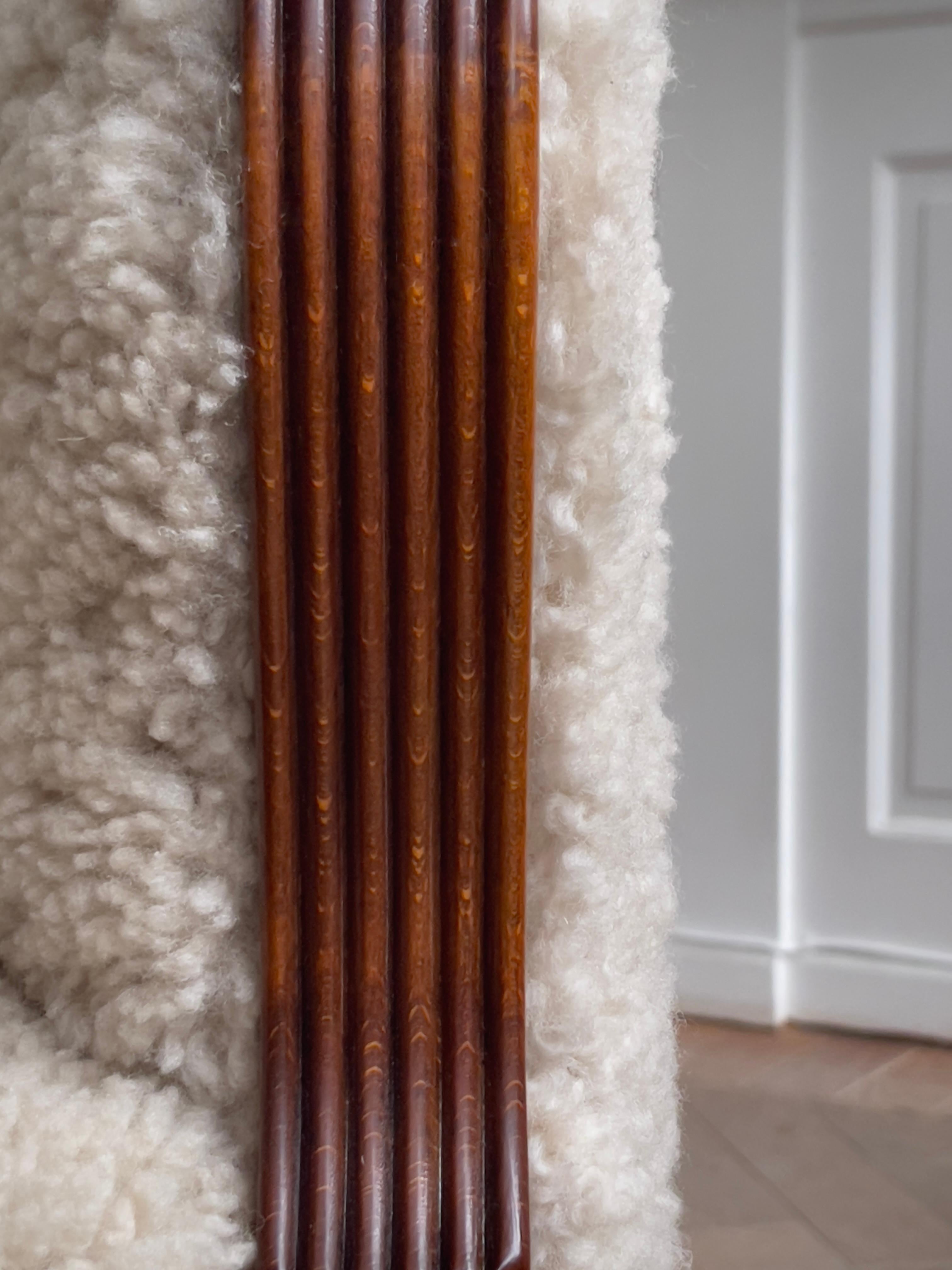 Pair of 1930s Art Deco danish lounge chairs reupholstered in natural sheepskin. For Sale 10