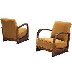 Coppia di sedie da salotto Art Deco degli anni '30 con braccioli curvi in mohair di Pierre Frey