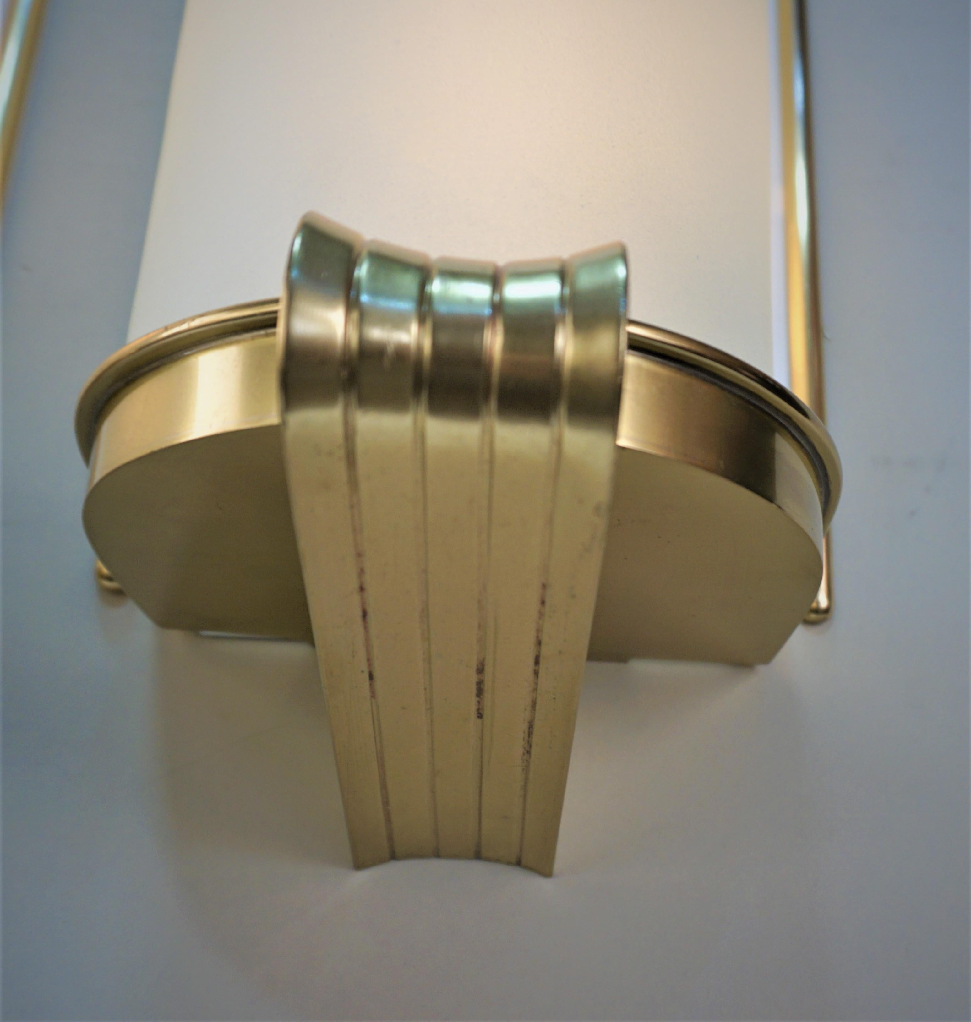Bronze Pair of 1930's Art Deco Wall Sconces For Sale