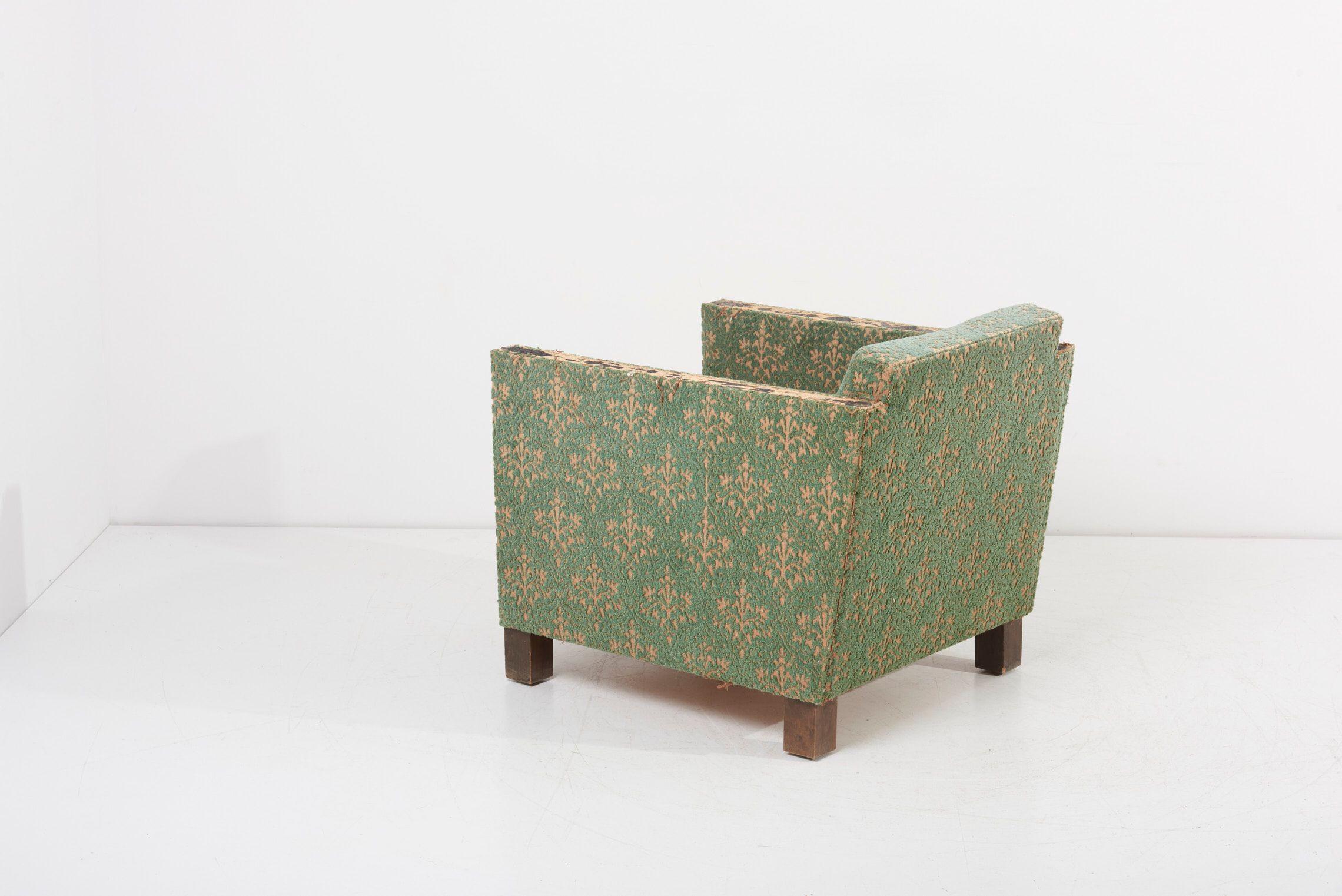 Pair of 1930s green Björn Trägårdh Lounge Chairs with ornaments, Sweden For Sale 3