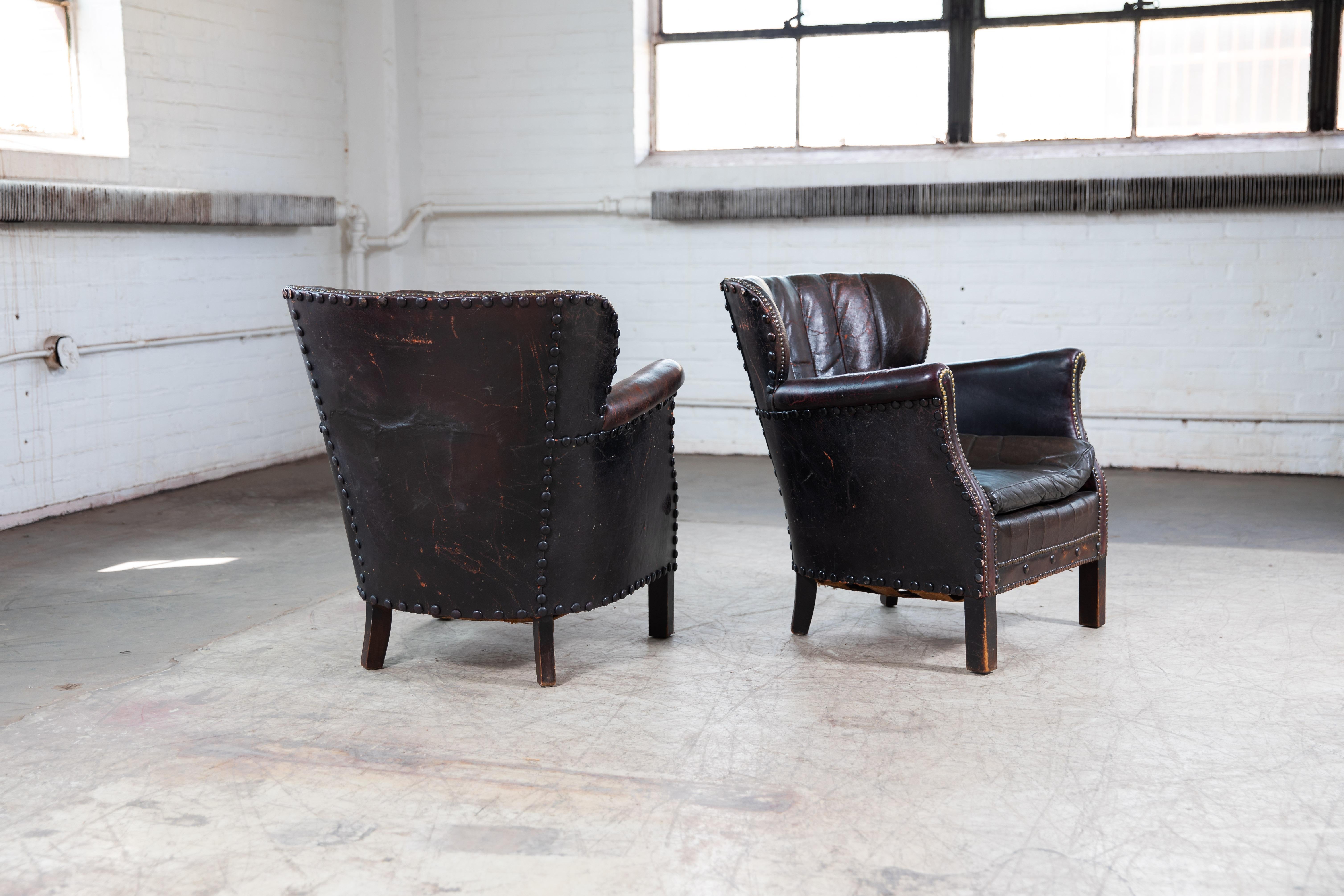 Pair of 1930's Classic Danish Club Chairs in Black Patinated Leather In Good Condition In Bridgeport, CT