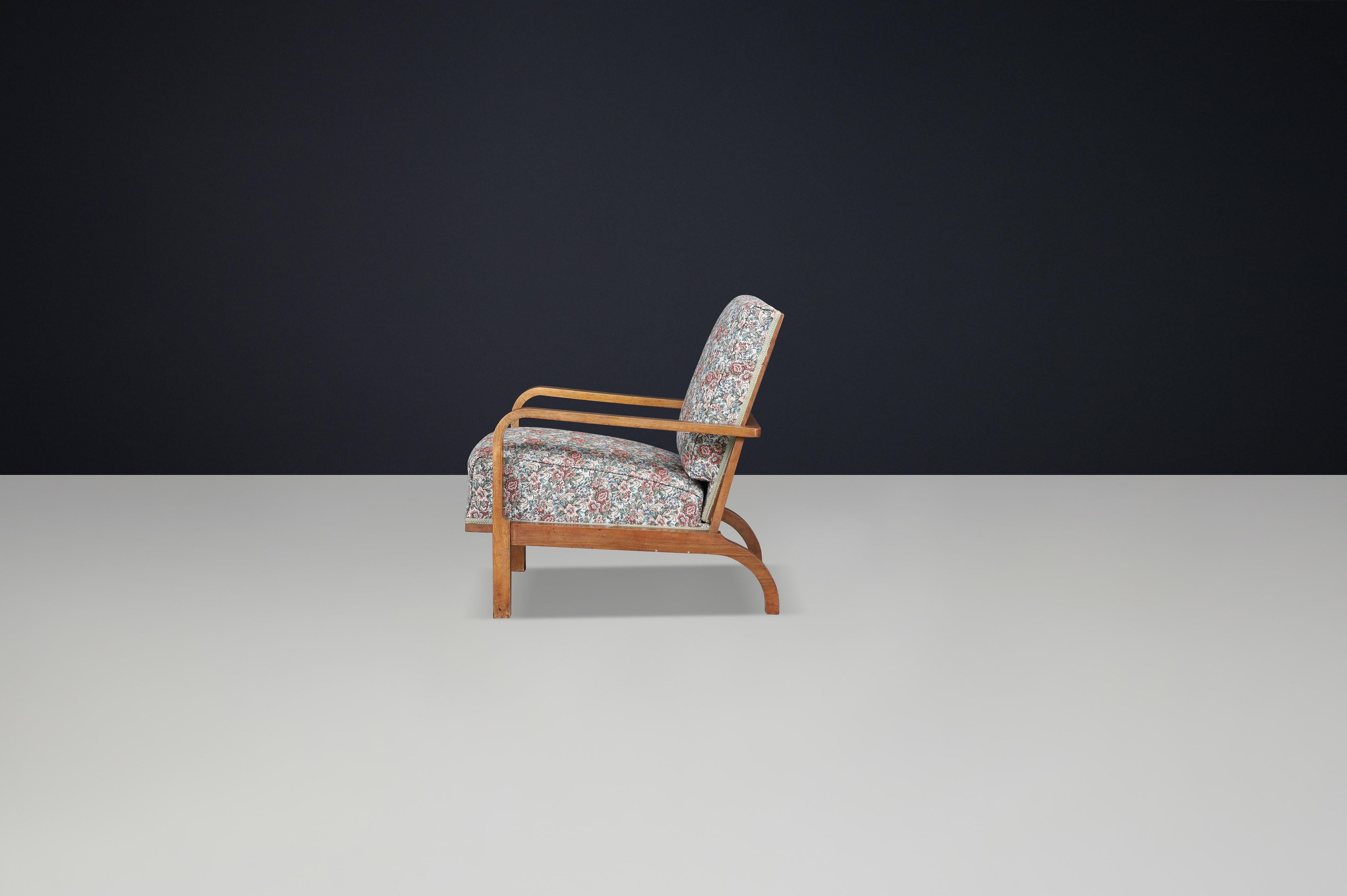 Paire de fauteuils inclinables tchécoslovaques des années 1930, tapissés de fleurs d'origine en vente 9