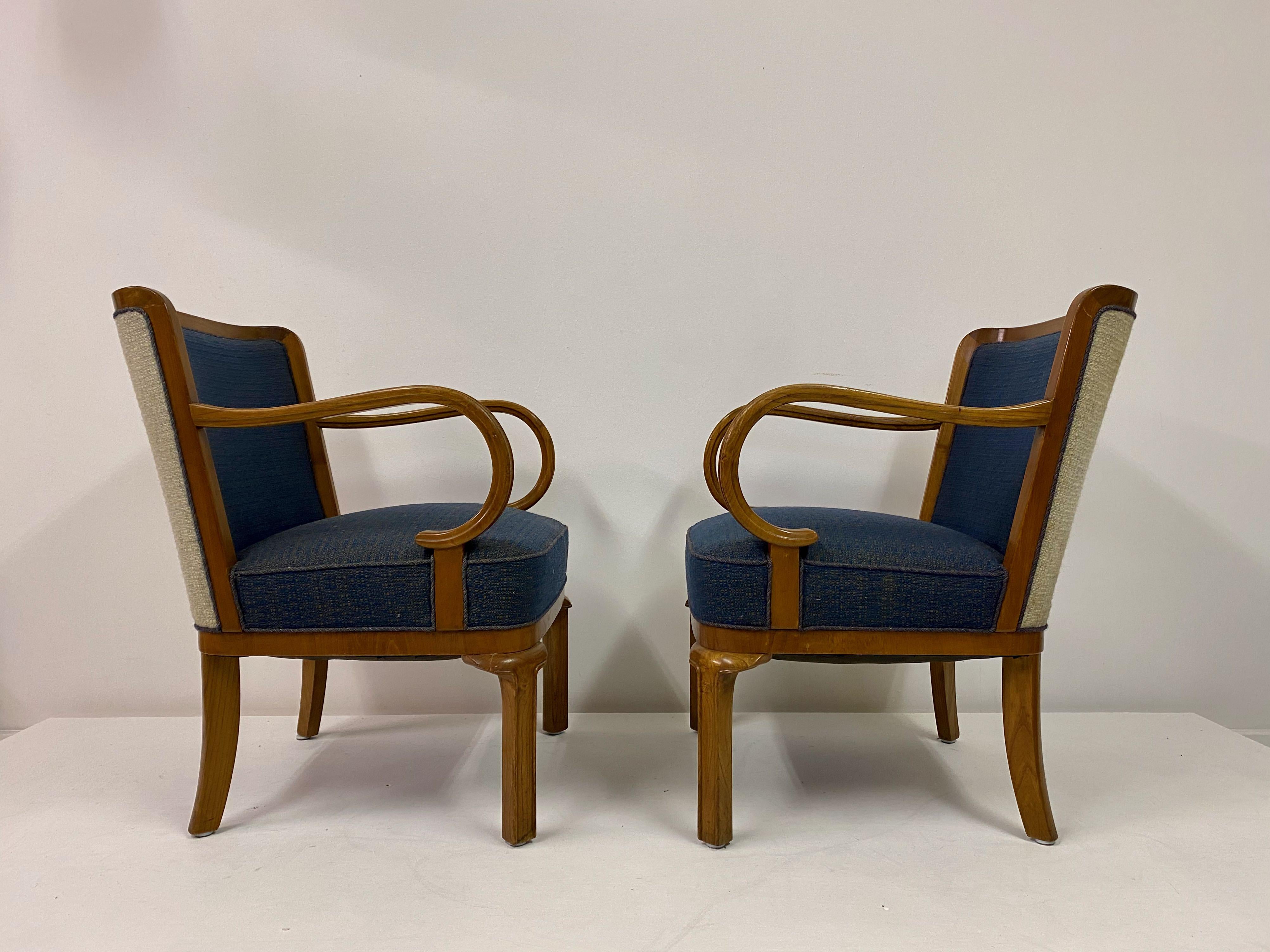 20th Century Pair of 1930s Danish Armchairs by Lysberg & Hansen