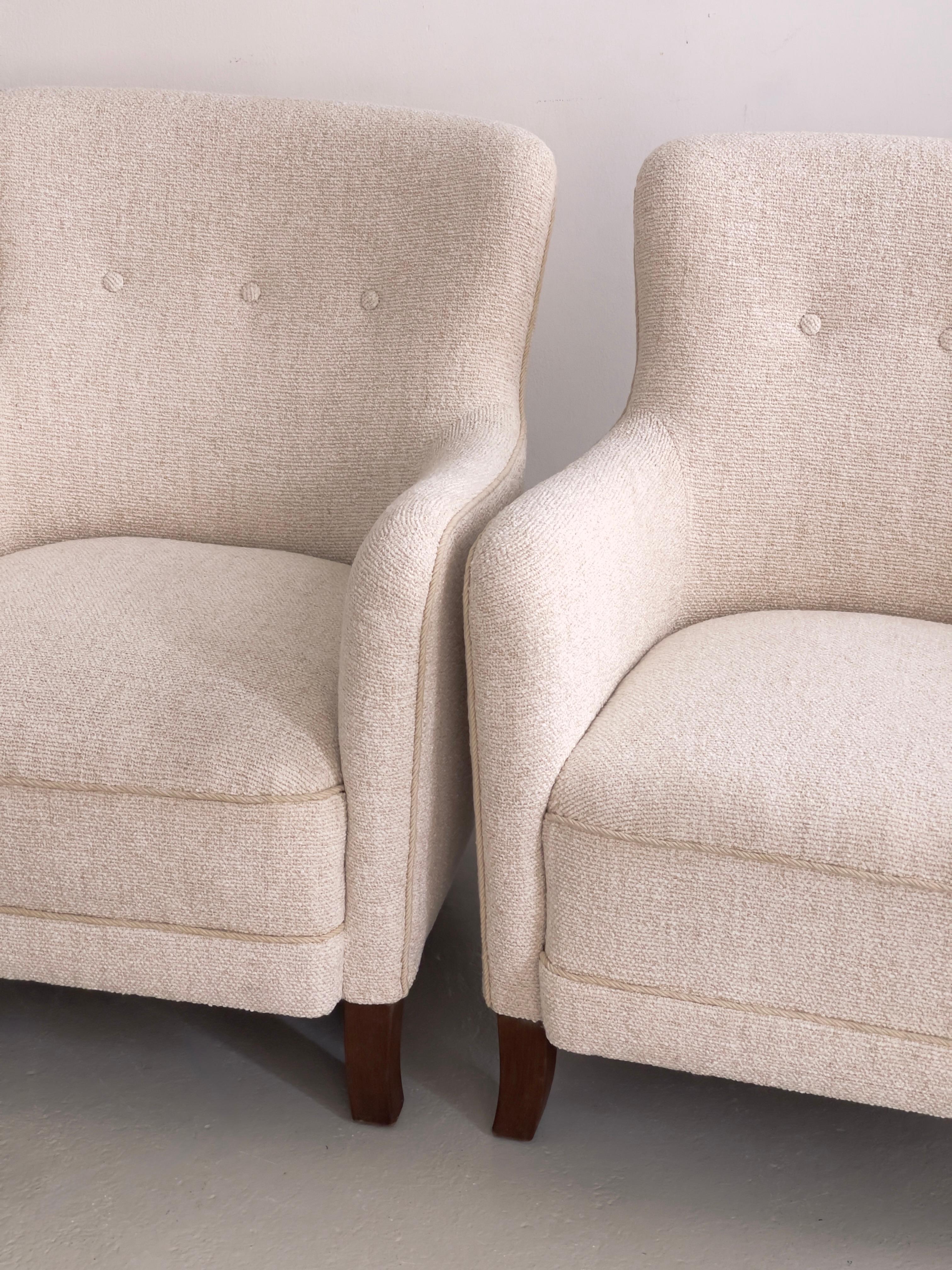 Pair of 1930s danish cabinet maker lounge chairs reupholstered in Kvadrat bouclé For Sale 10