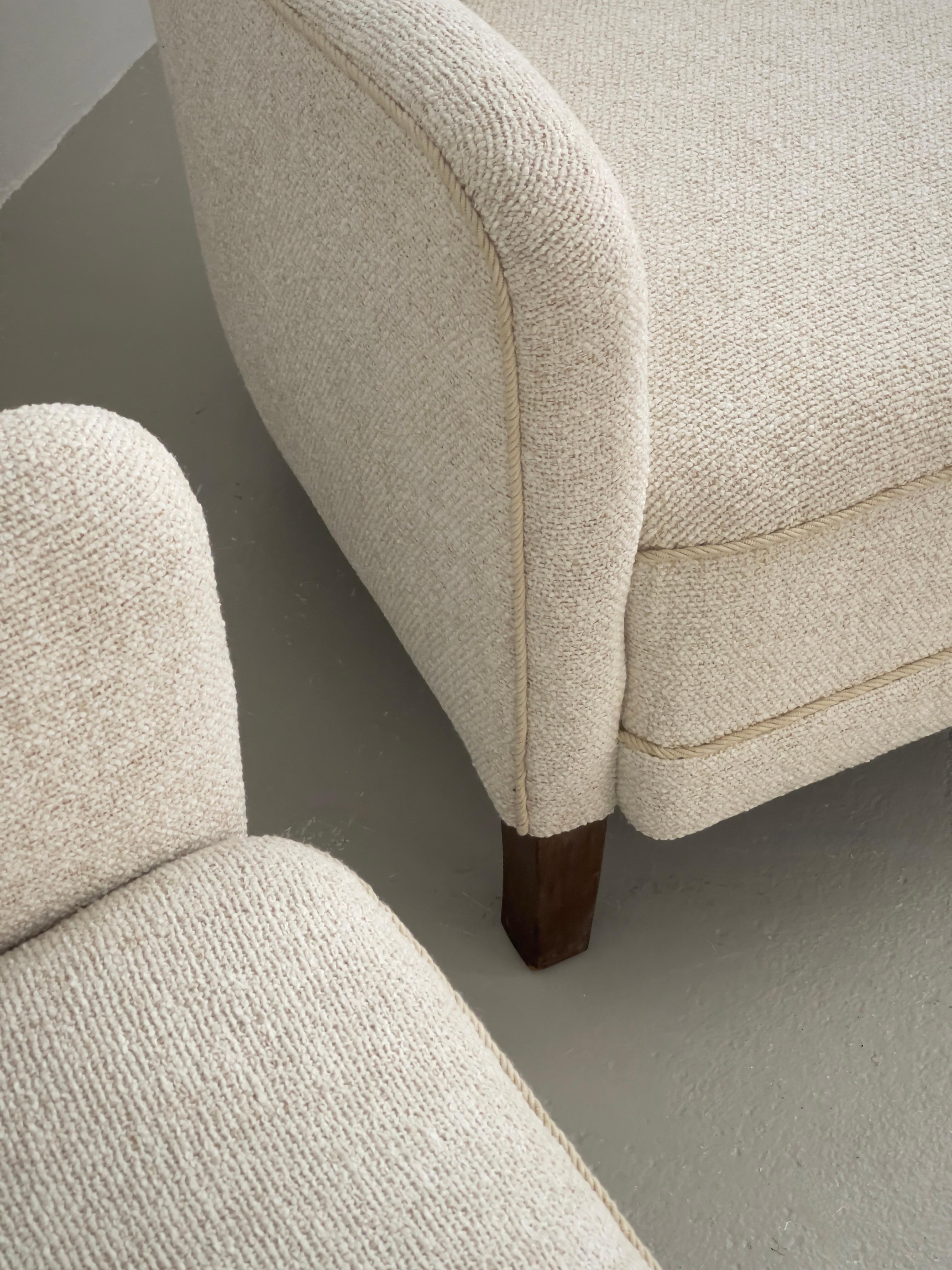 Pair of 1930s danish cabinet maker lounge chairs reupholstered in Kvadrat bouclé For Sale 5